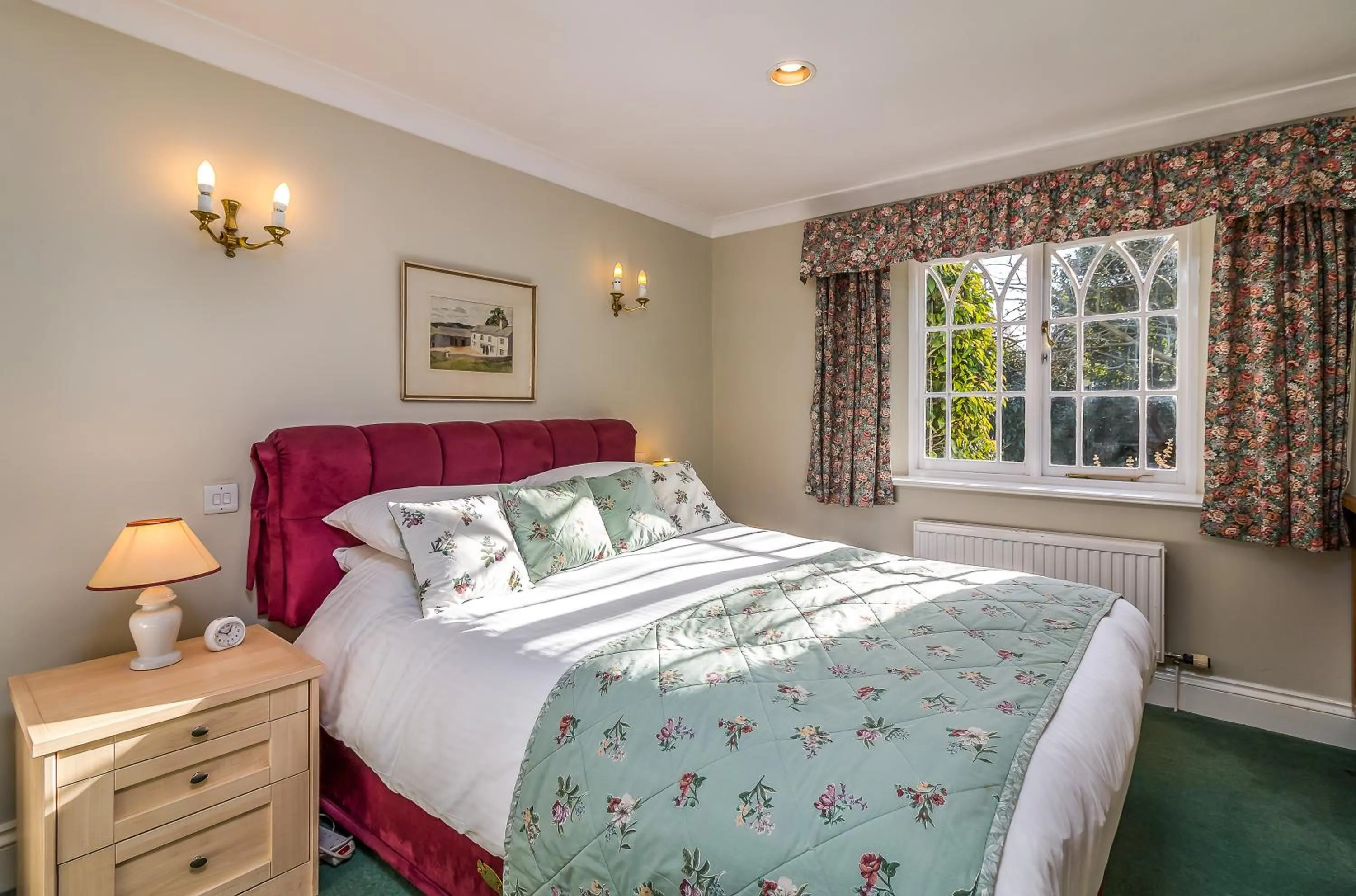 The Lynch Country House