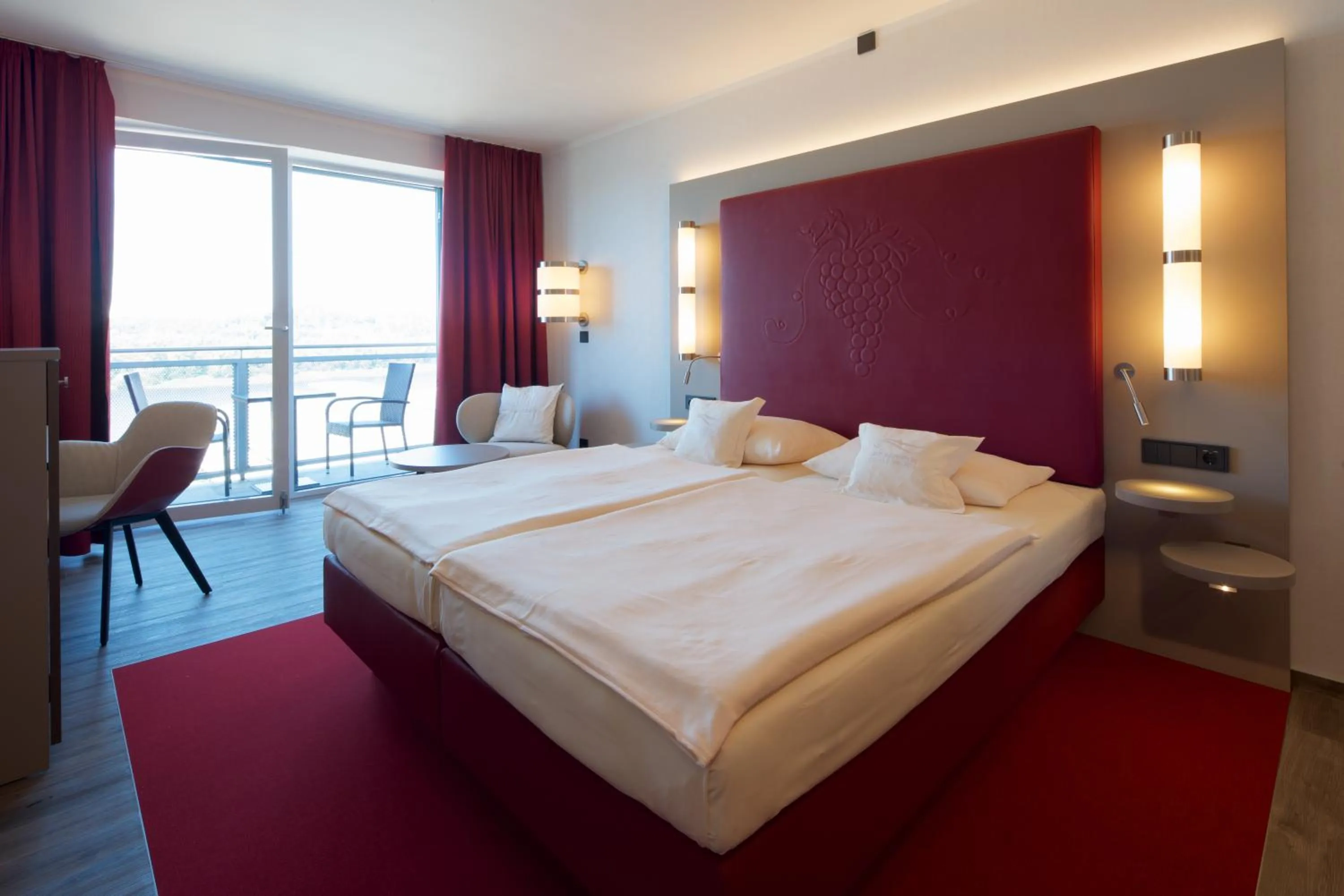 Bedroom, Bed in Bio-Seehotel Zeulenroda