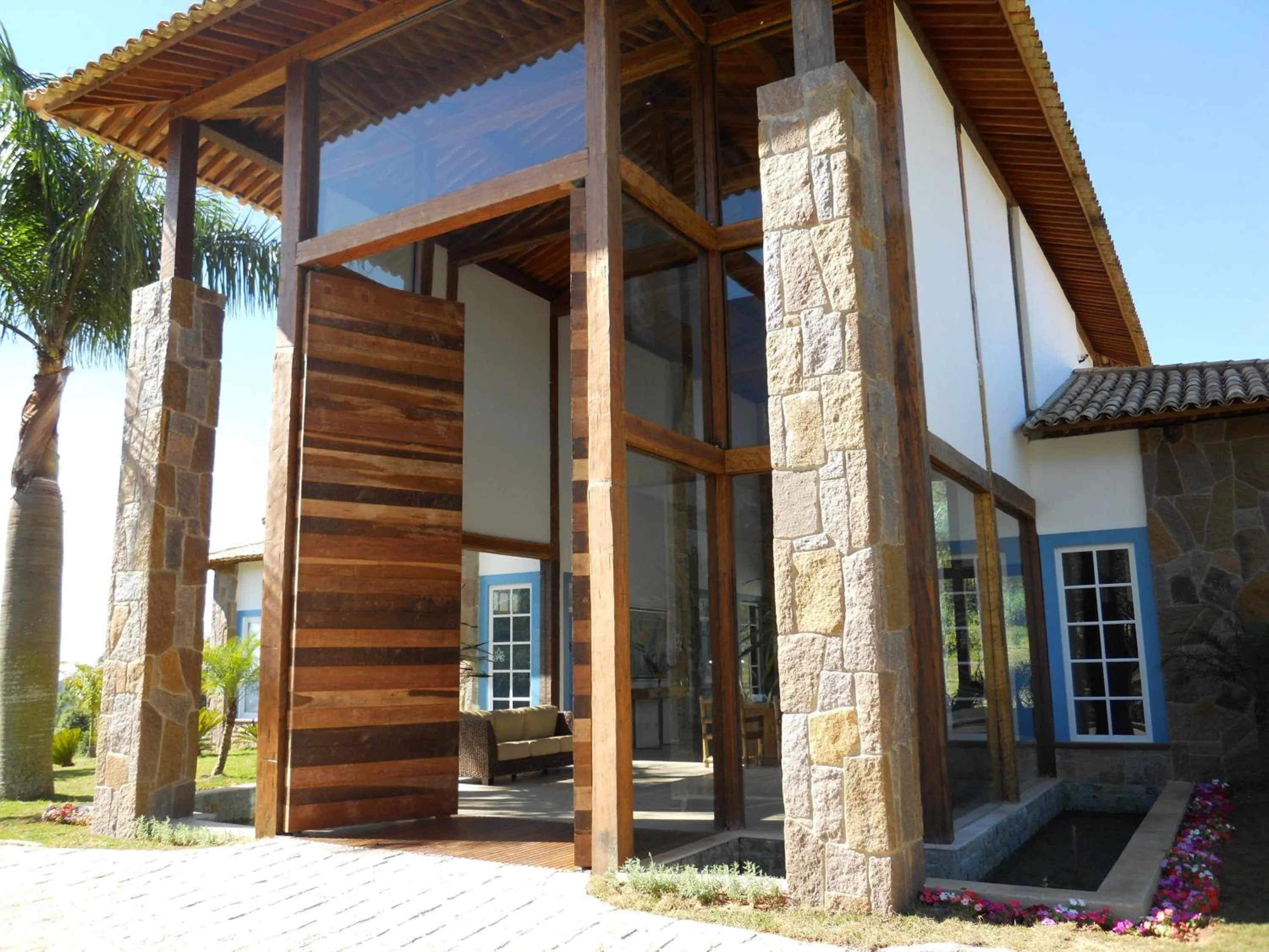 Facade/entrance in Lake Vilas Charm Hotel & SPA