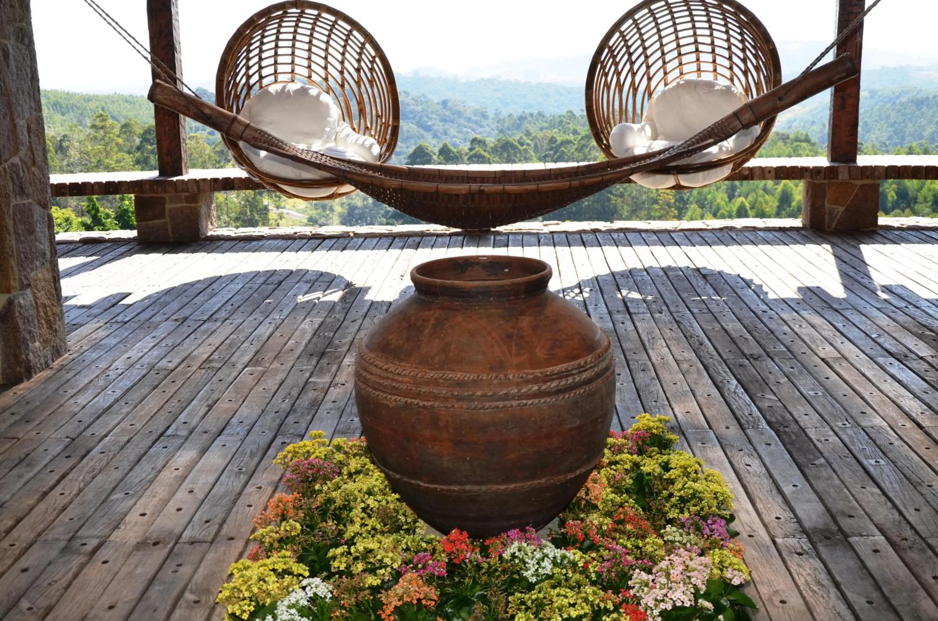 Property building in Lake Vilas Charm Hotel & SPA