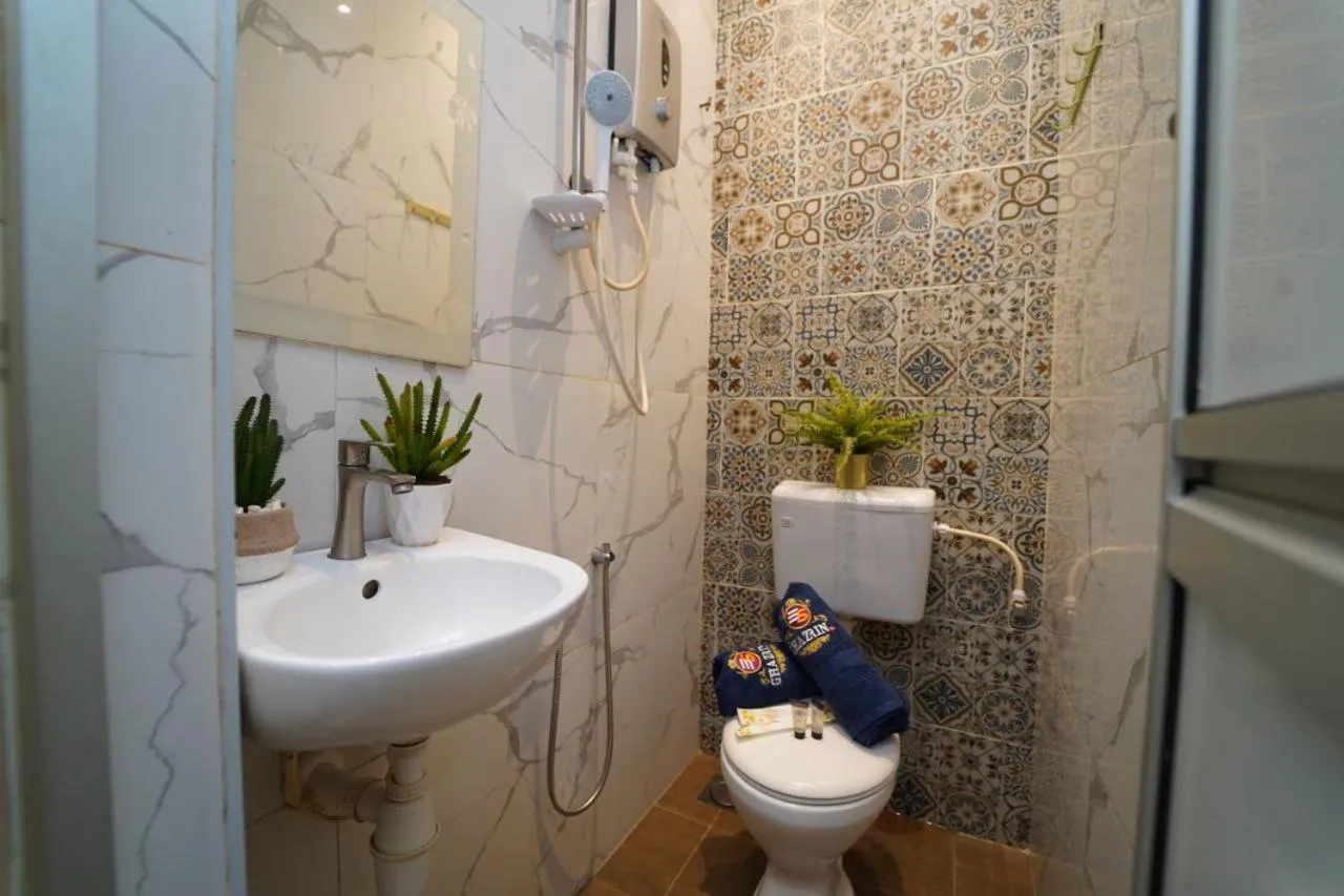 Ghazrin's Classic Hotel JB