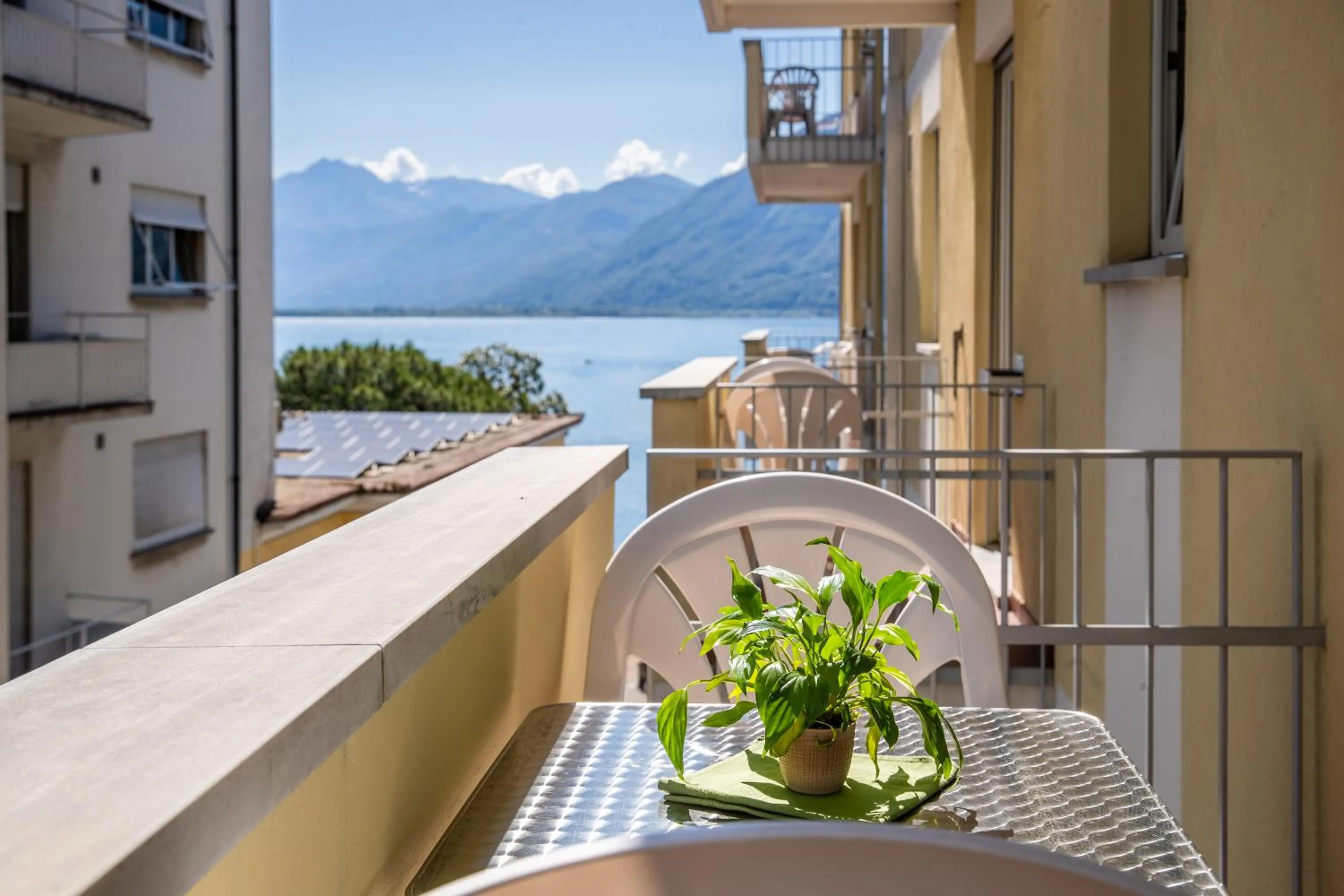 Balcony/Terrace in Hotel Rondinella Locarno