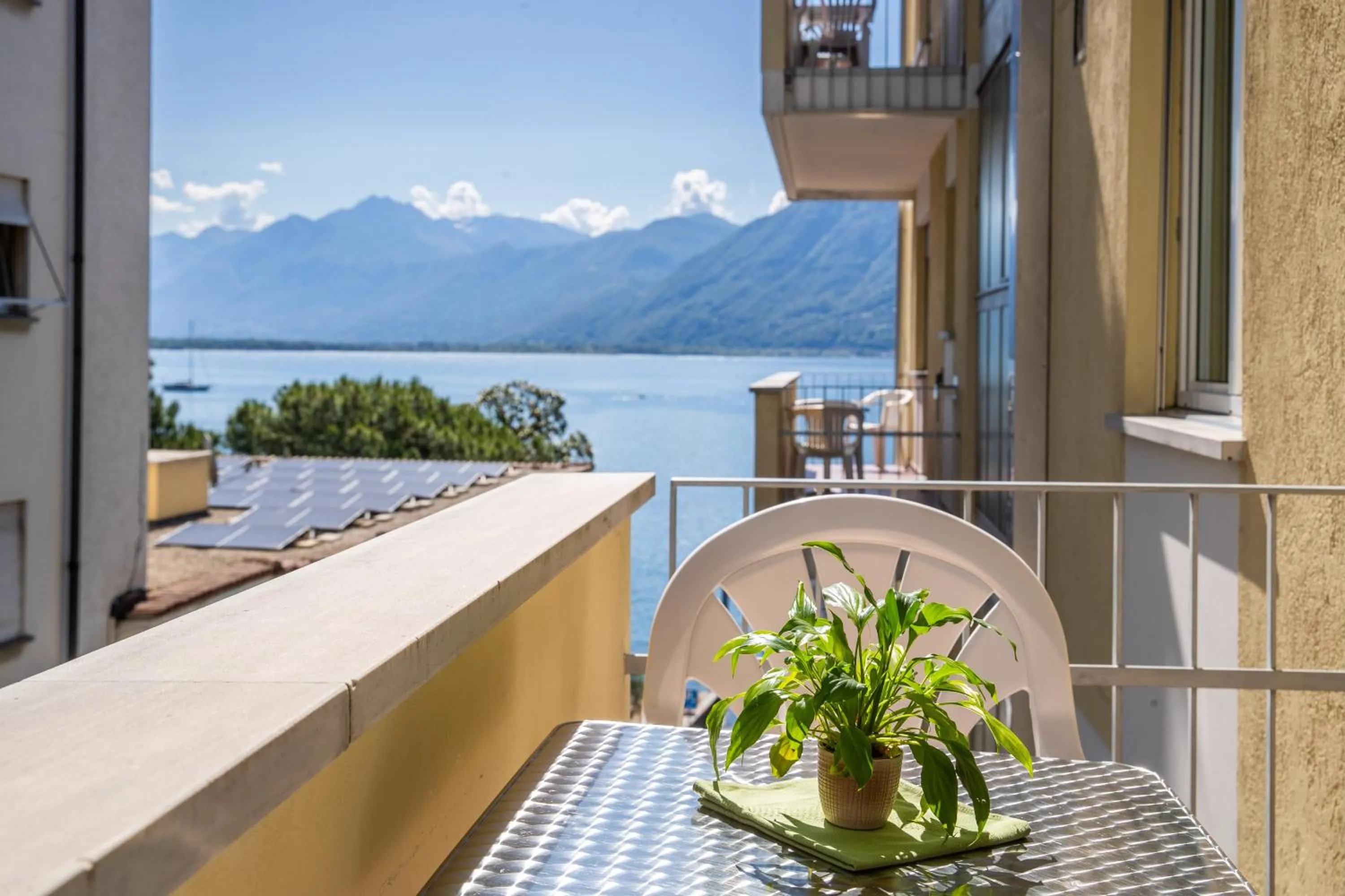 Balcony/Terrace in Hotel Rondinella Locarno