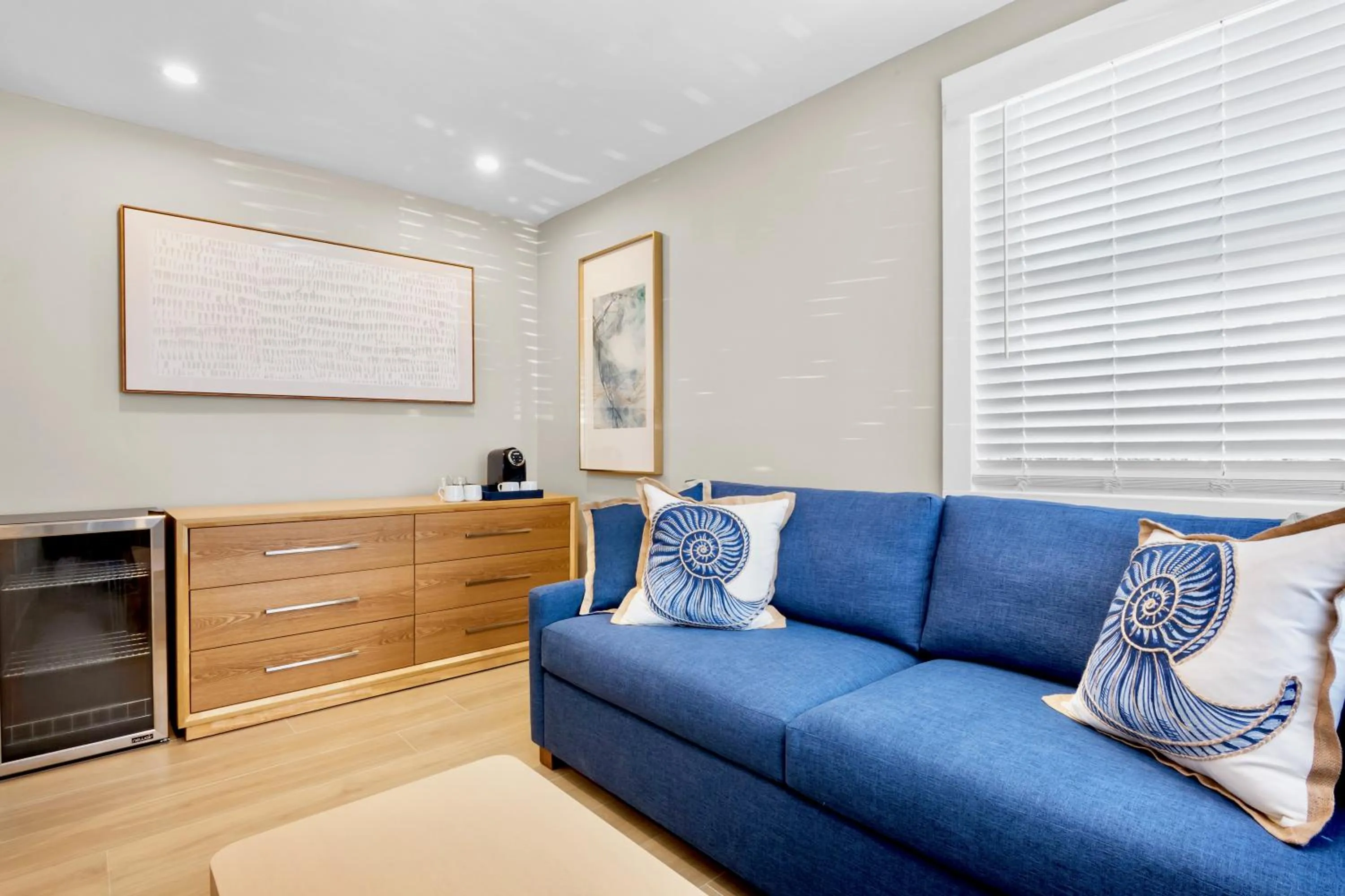 TV and multimedia in Haley's at Anna Maria Island Inn