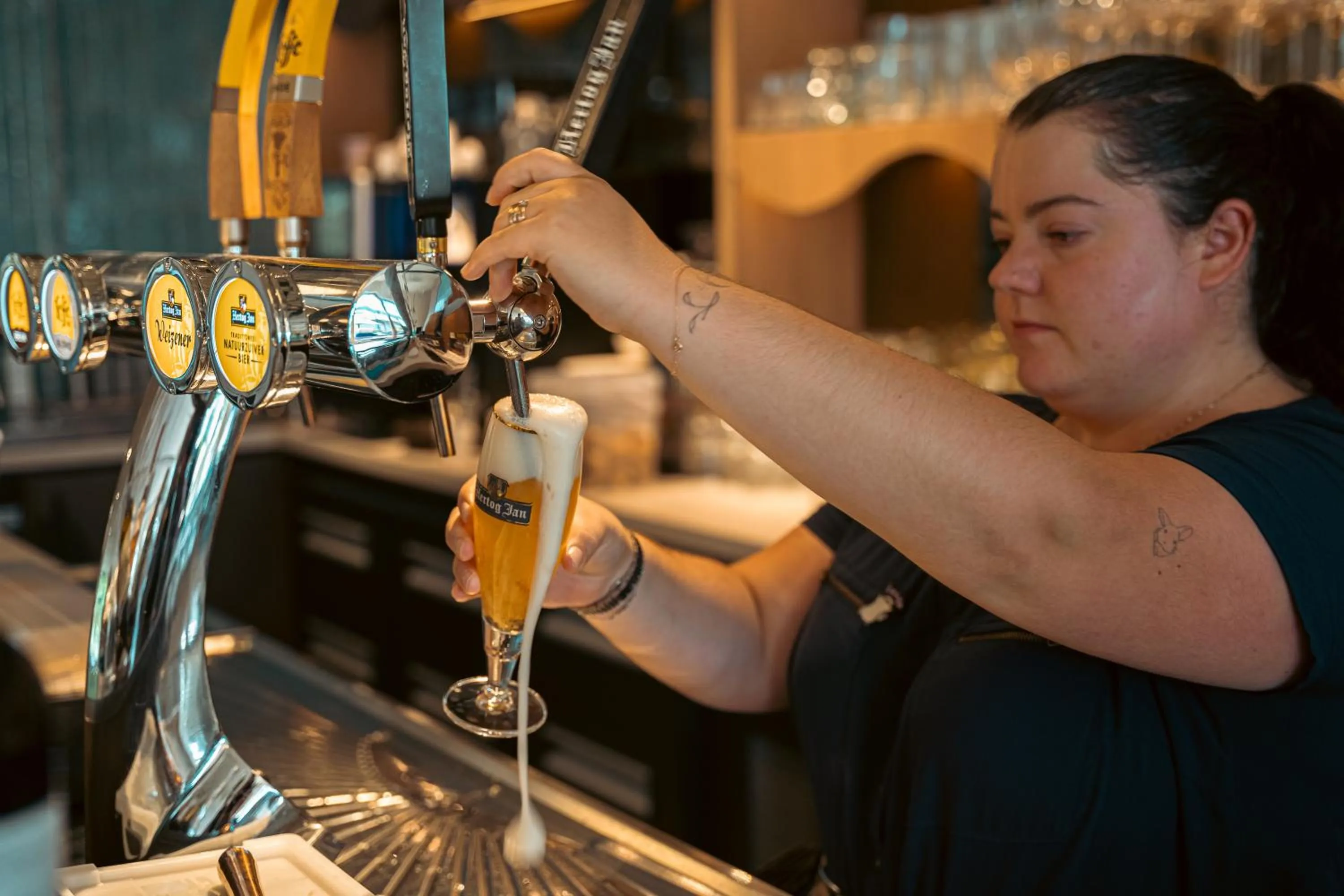 Restaurant/places to eat in Strandhotel Duinoord