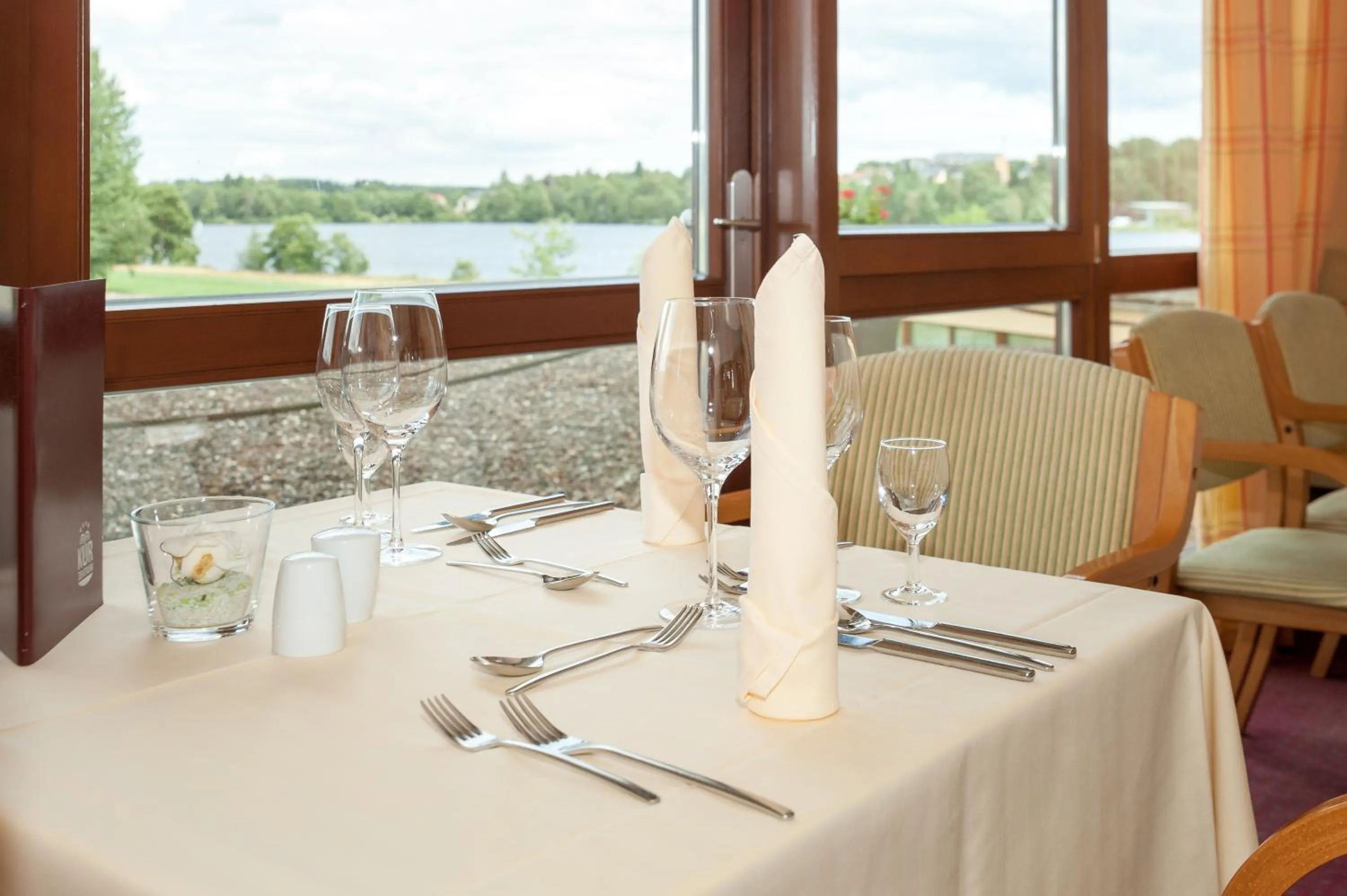 Restaurant/places to eat in Gesundheitshotel Weißenstadt am See