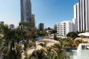 Santa Anne By The Sea