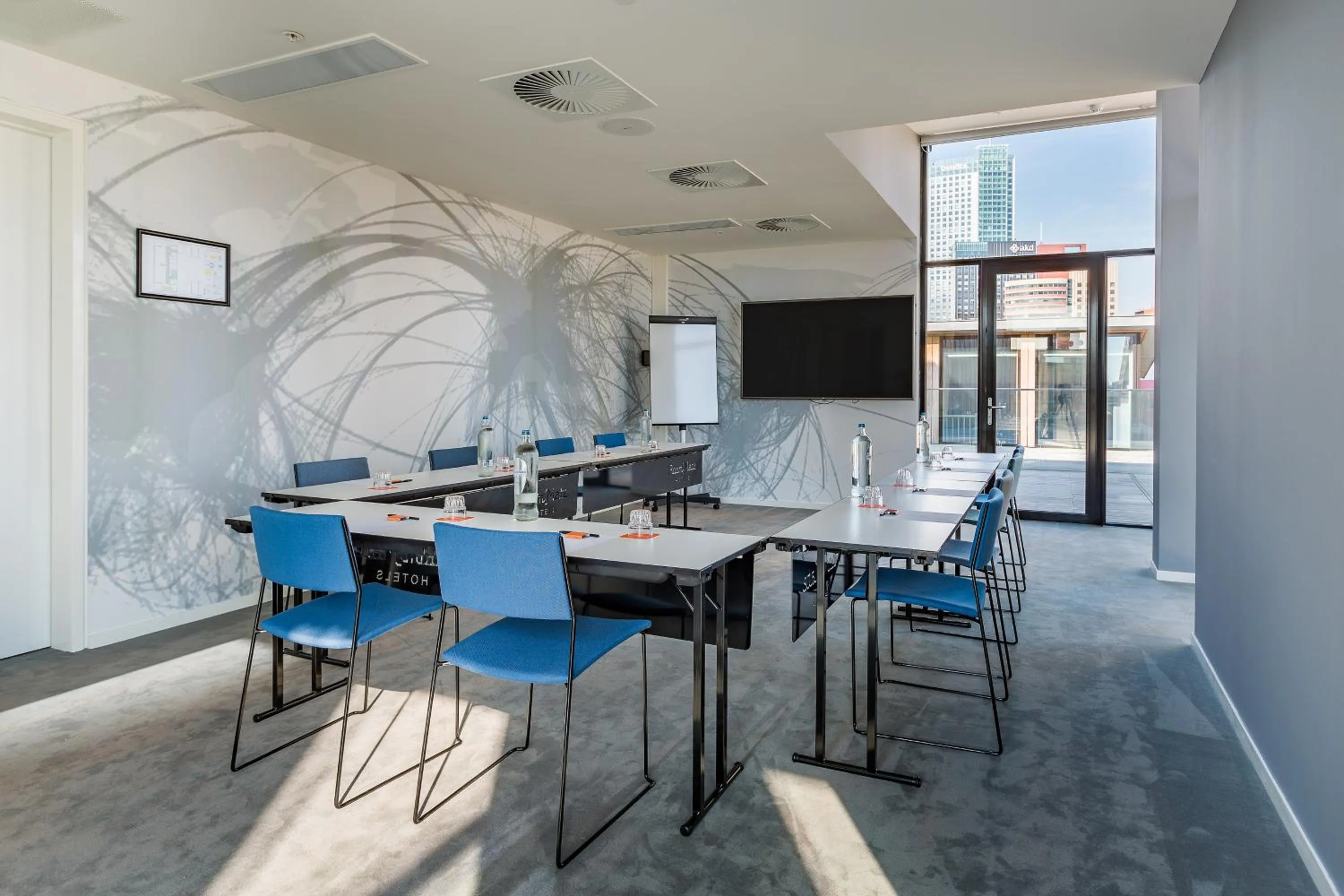 Meeting/conference room in Room Mate Bruno, Rotterdam