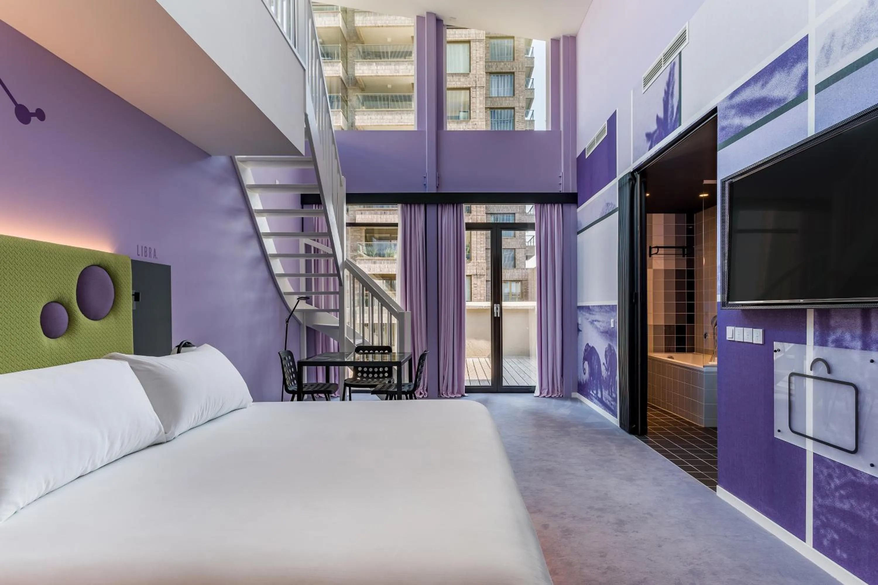 Bedroom, Bed in Room Mate Bruno, Rotterdam