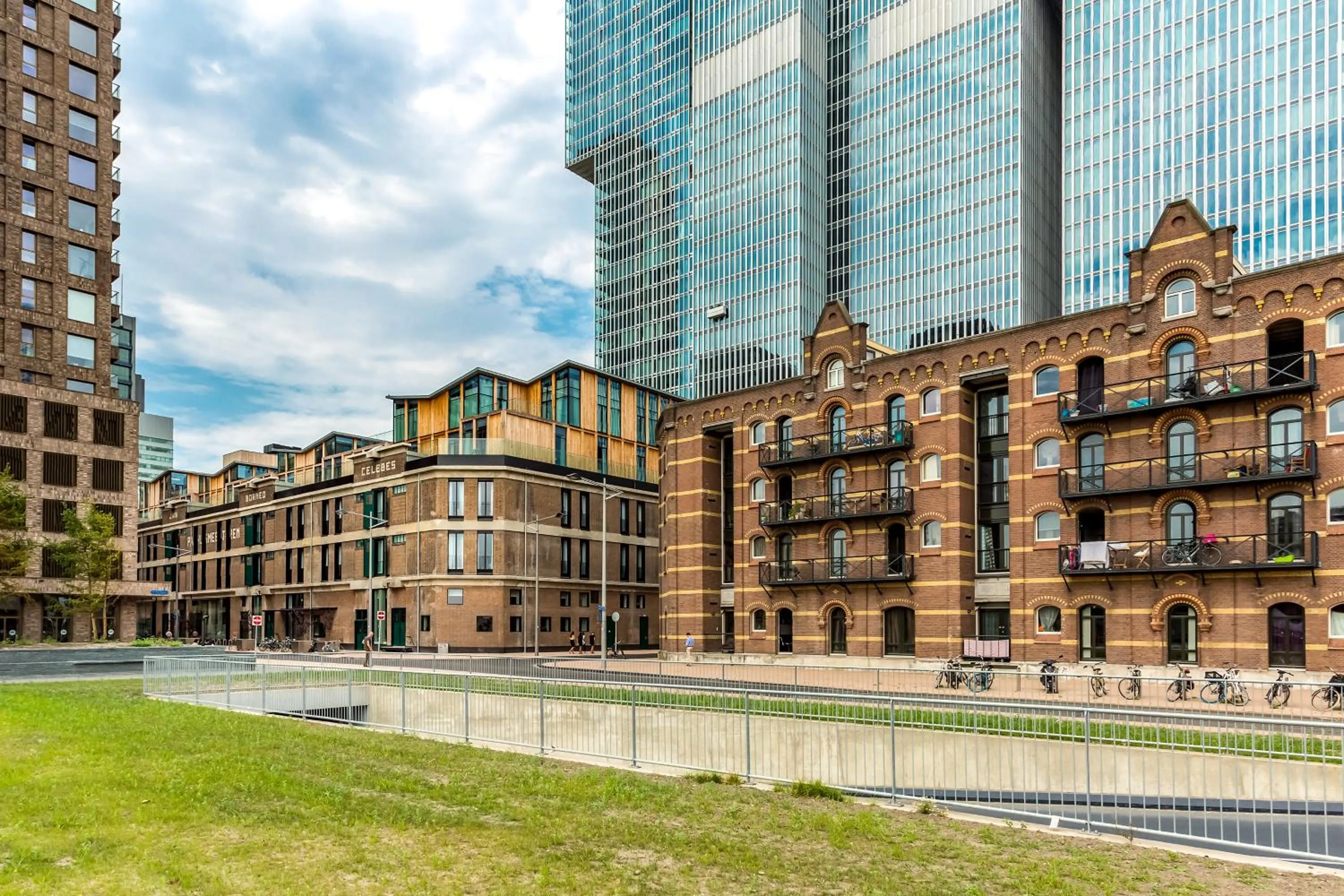 Property building in Room Mate Bruno, Rotterdam