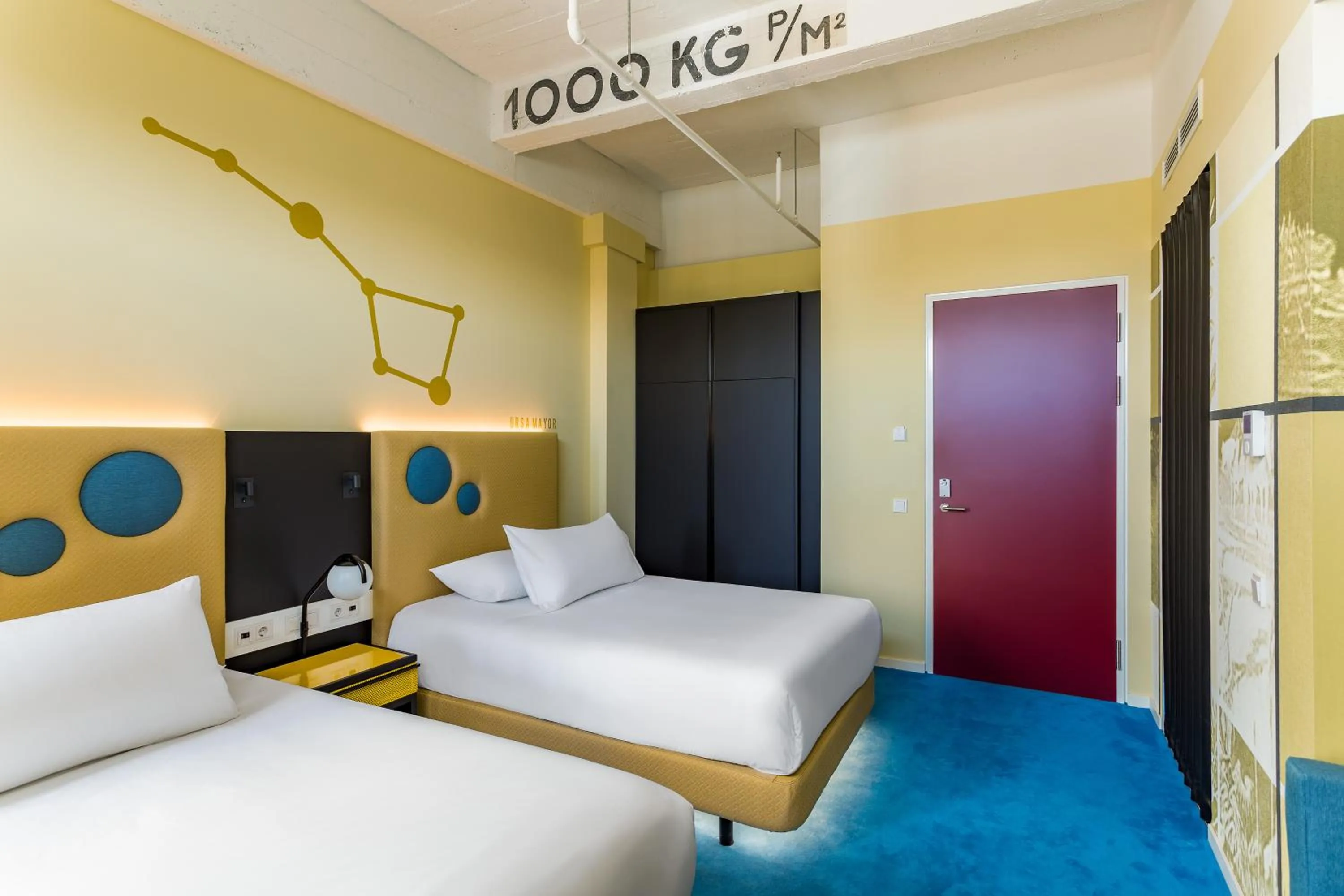 Bedroom, Bed in Room Mate Bruno, Rotterdam