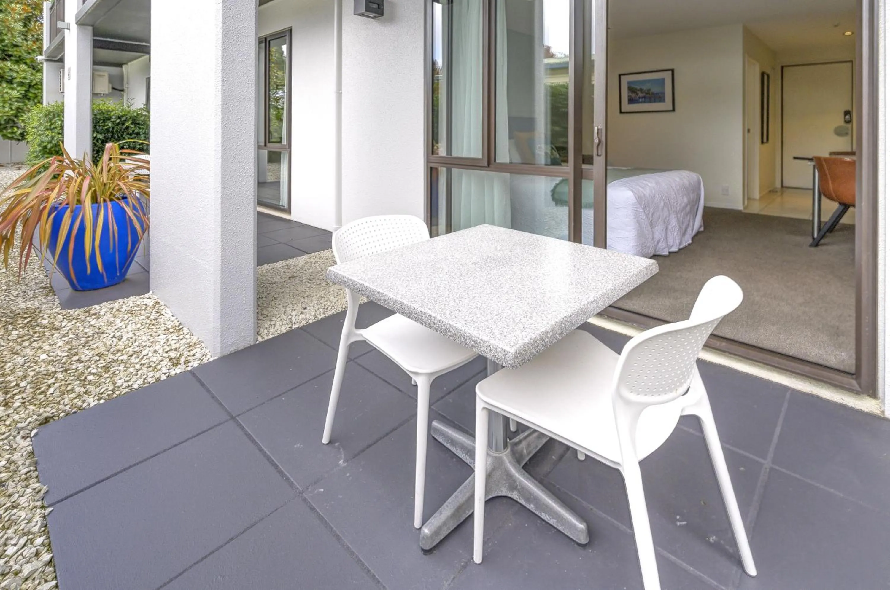 Patio in Palazzo Motor Lodge