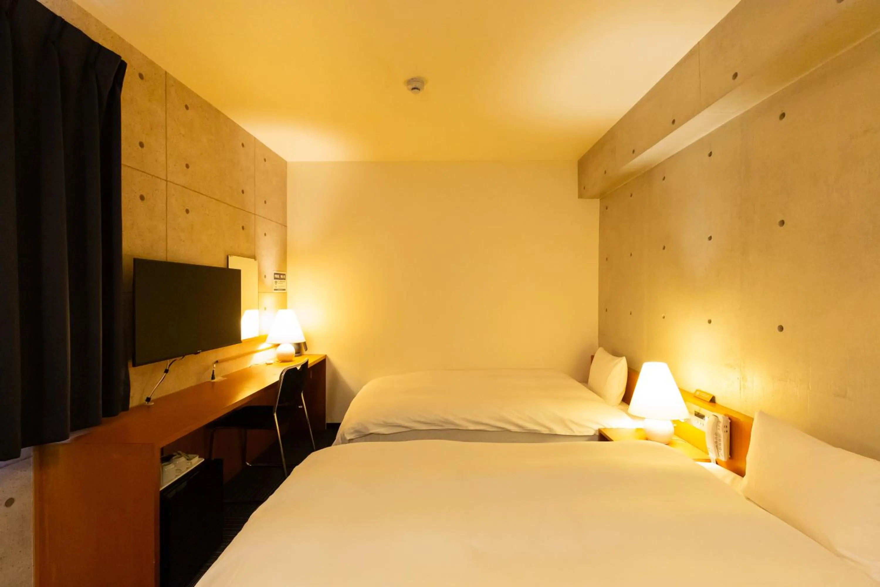 Photo of the whole room, Bed in Hotel Landmark Umeda