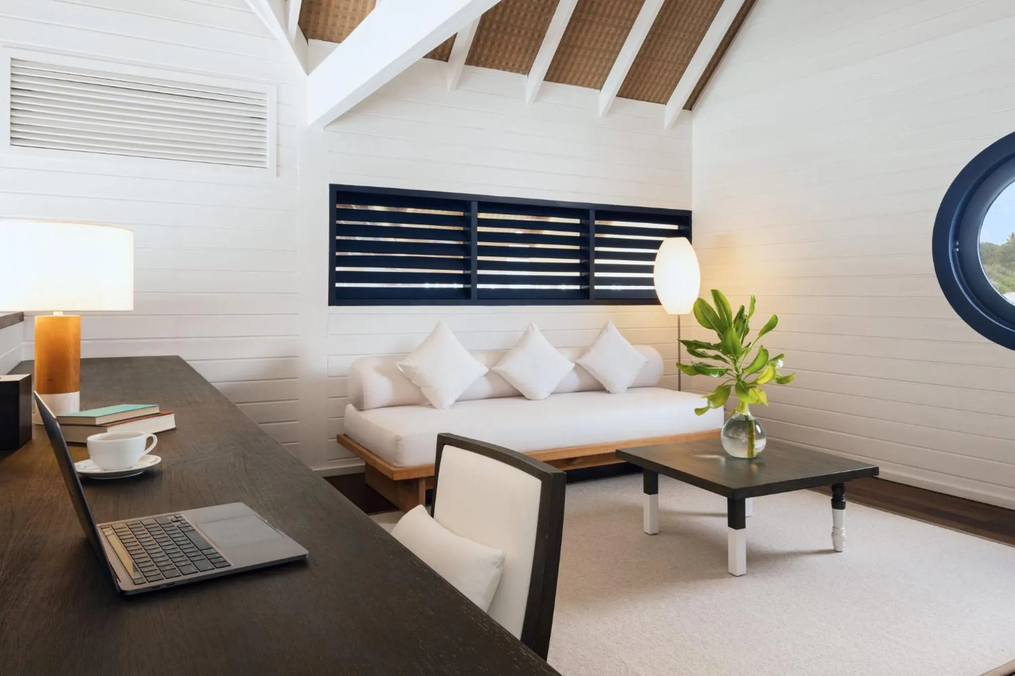 Photo of the whole room in COMO Cocoa Island