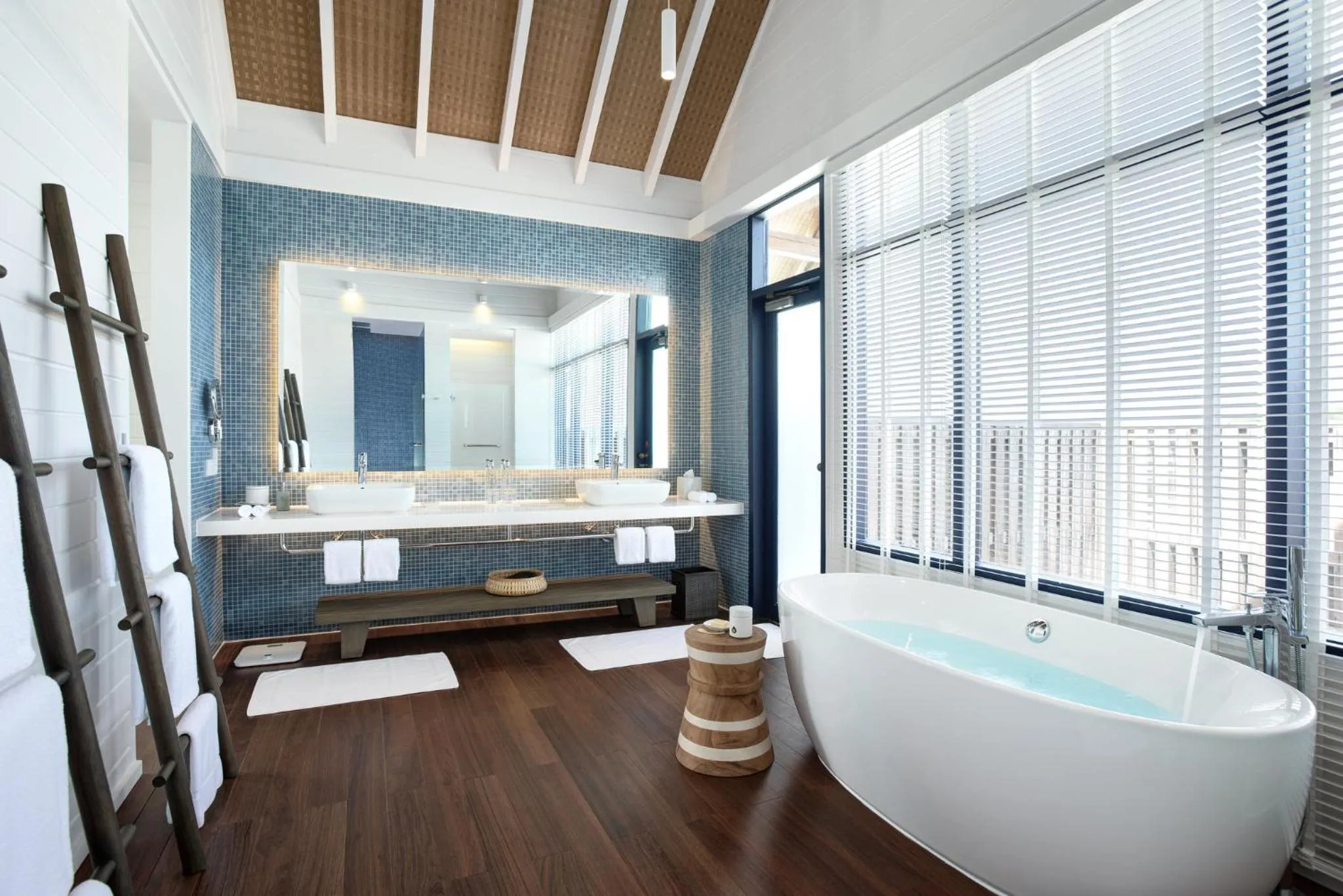 Bathroom in COMO Cocoa Island