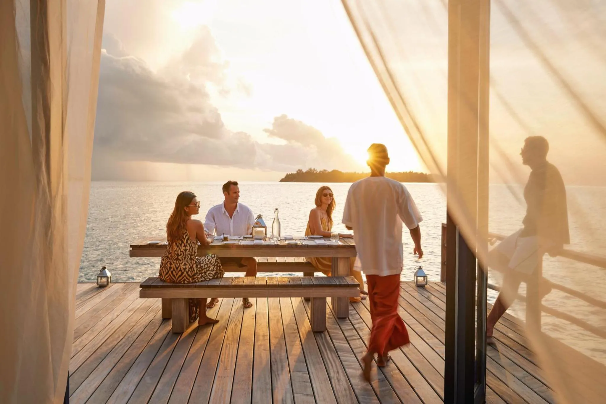 Photo of the whole room in COMO Cocoa Island