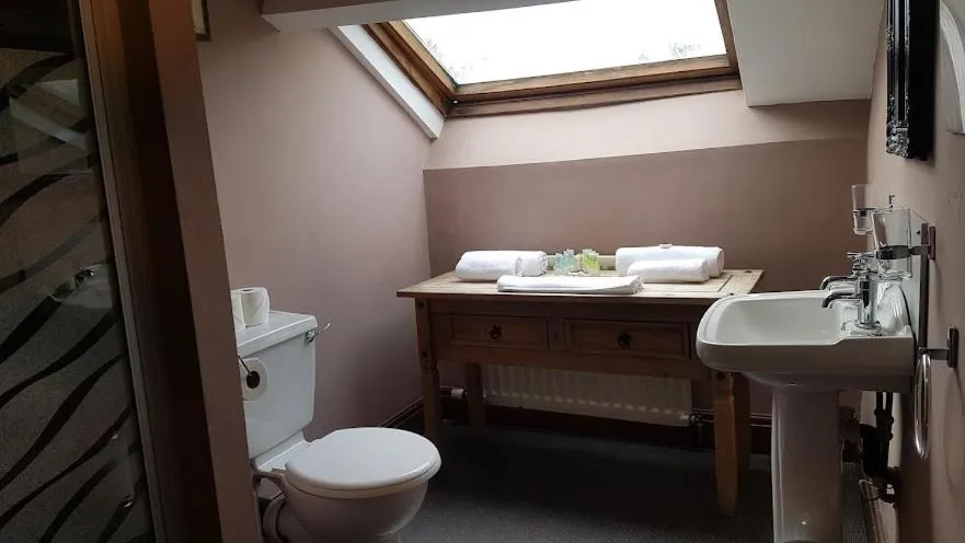 Bathroom in Forresters Bar & French Restaurant with Rooms