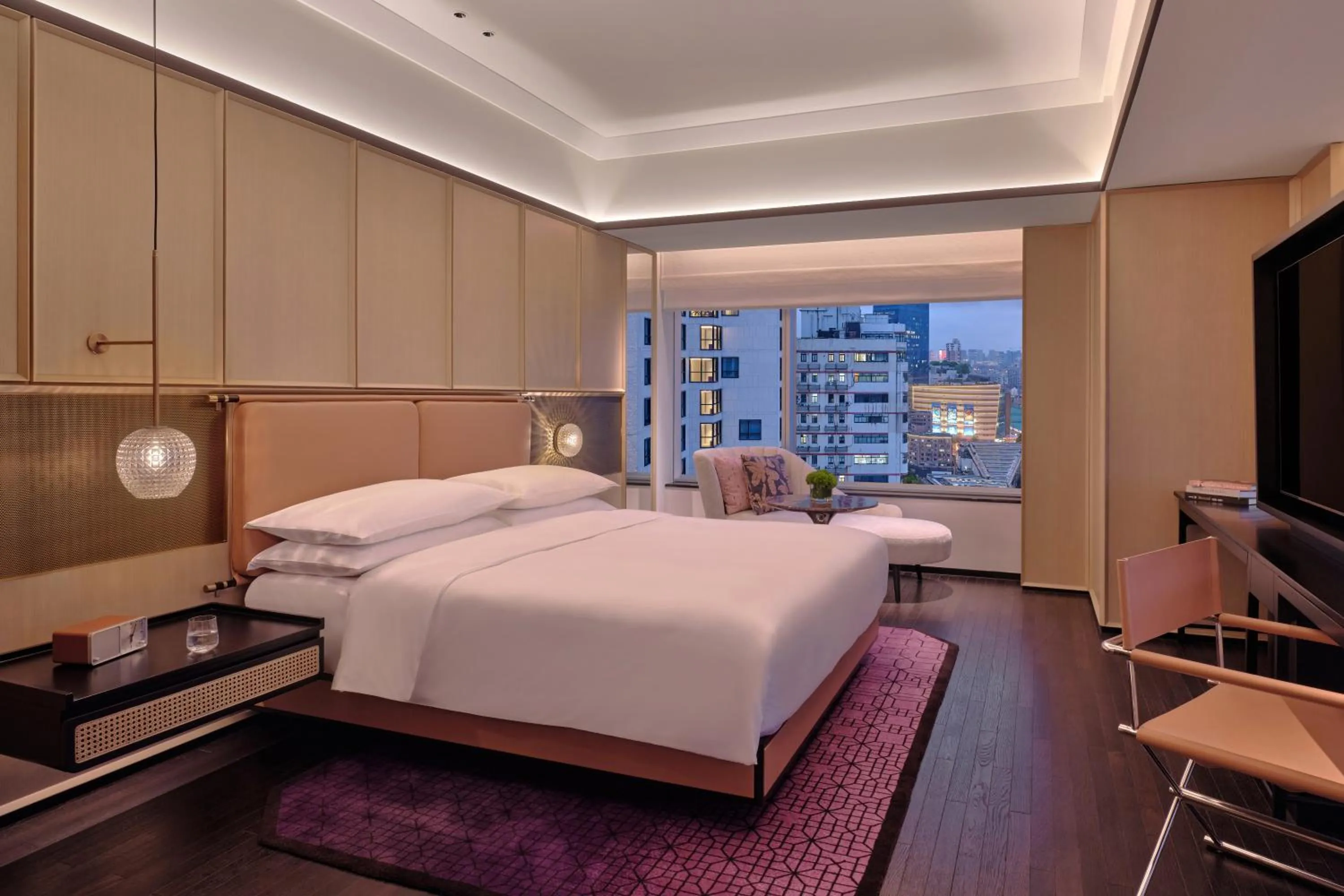 Bed in Hyatt Centric Zhongshan Park Shanghai