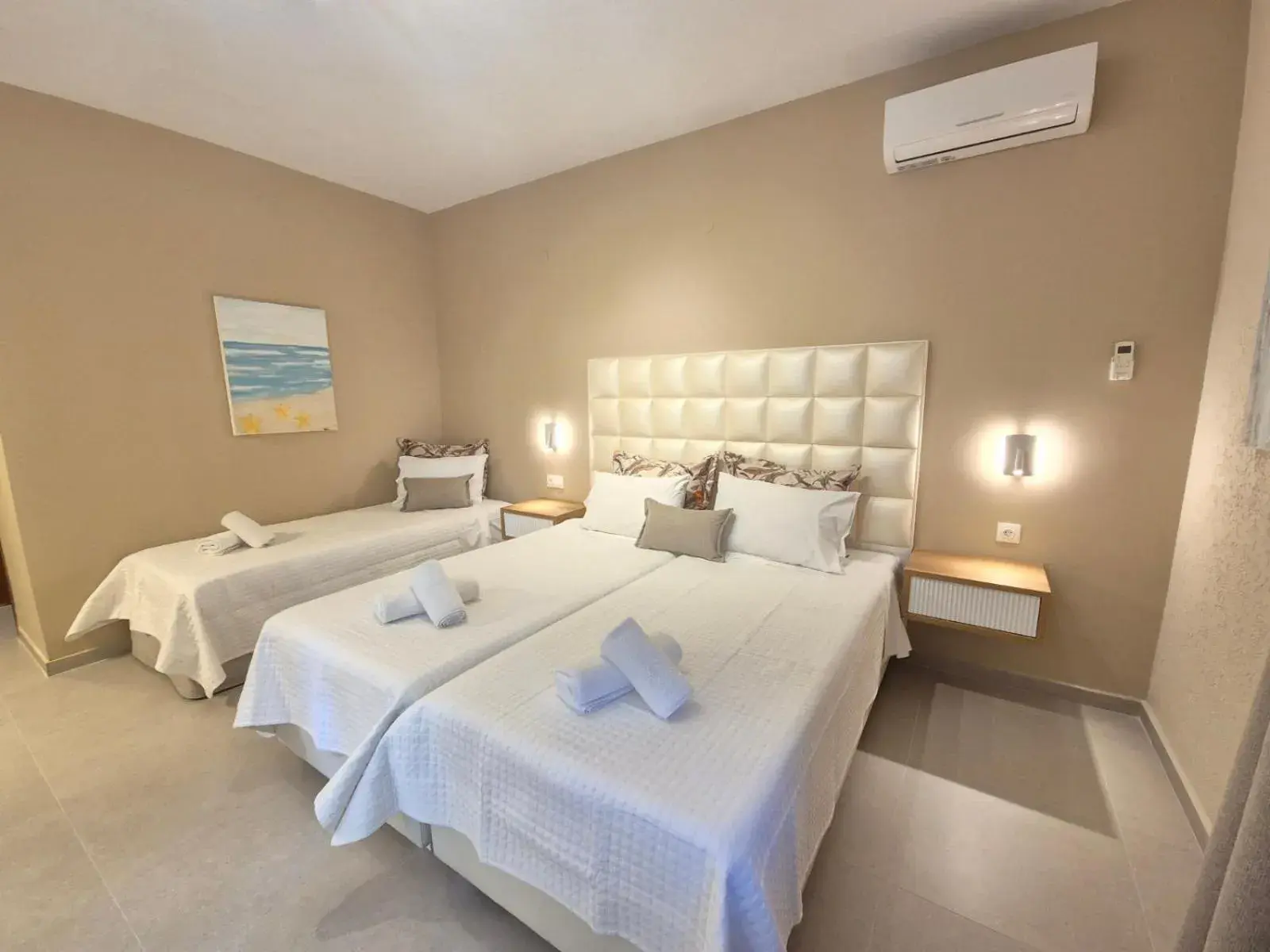 Triple Room with Balcony in Georgalas Sun Beach Resort Triple Room with Balcony in Georgalas Sun Beach Resort