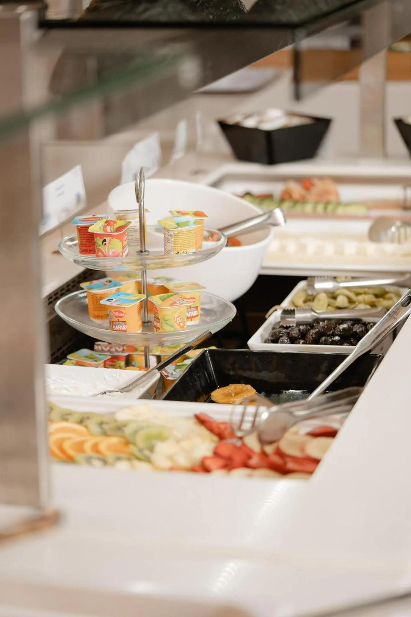 Buffet breakfast in Georgalas Sun Beach Resort