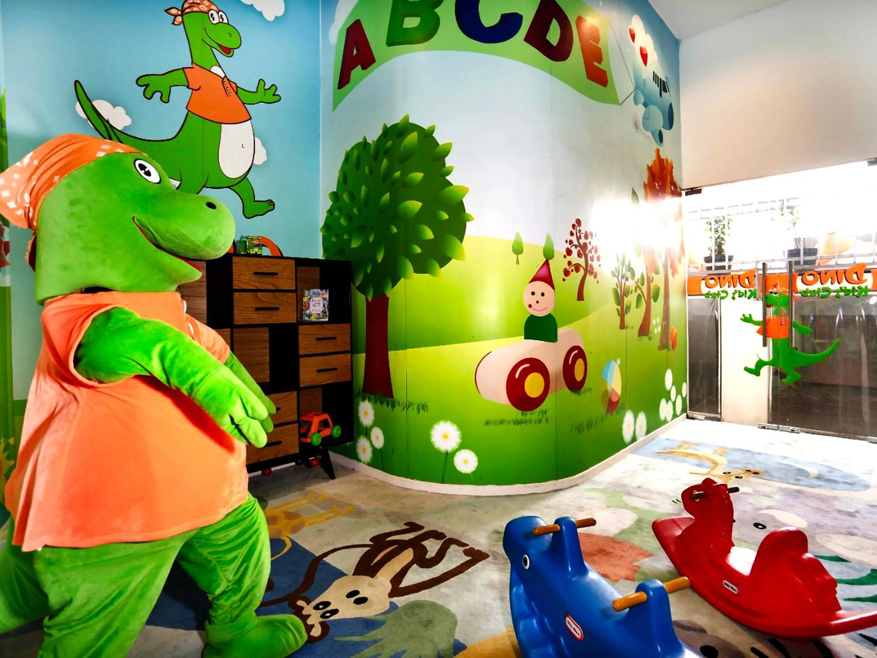 HARRIS Hotel & Convention Festival Citylink Bandung