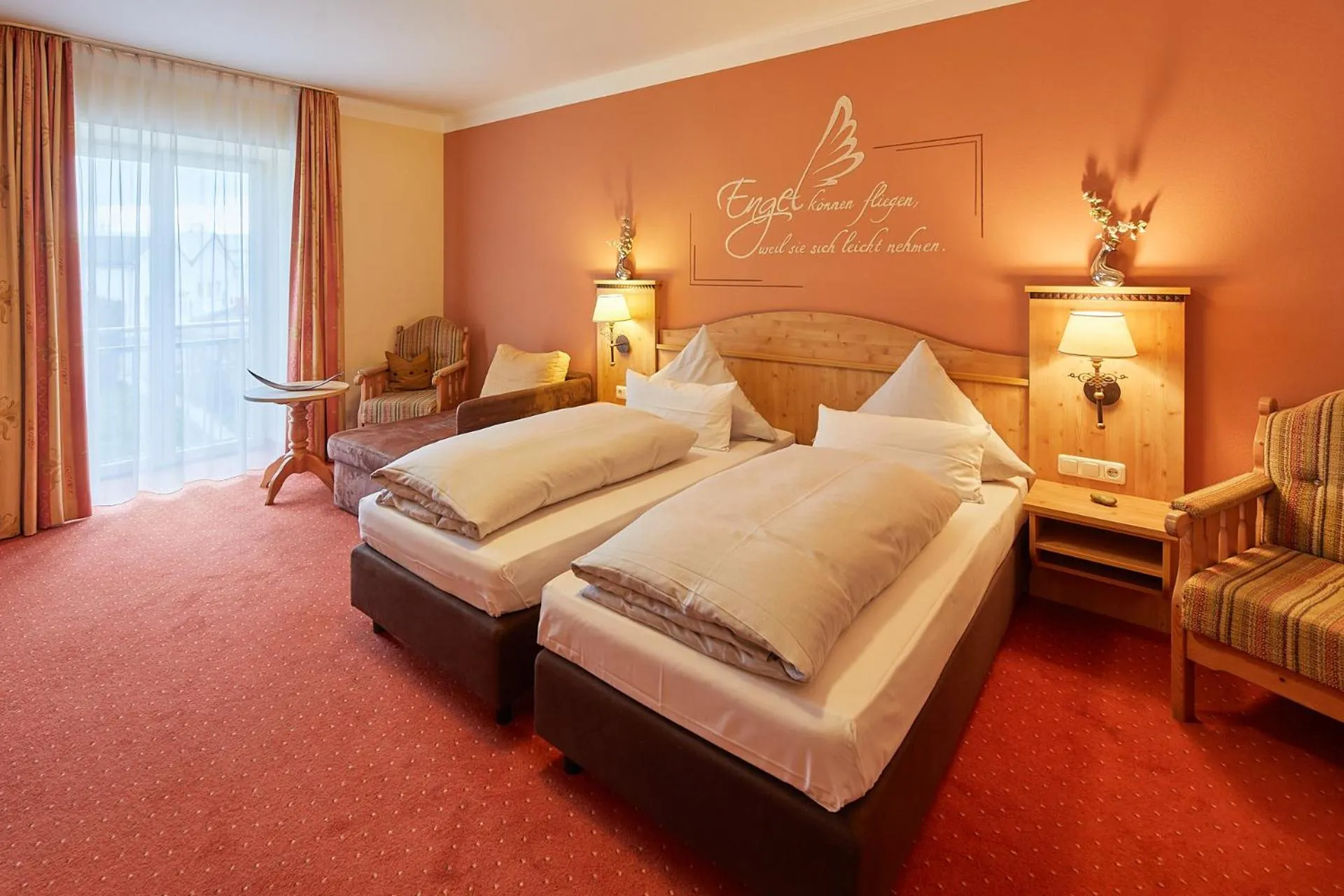 Photo of the whole room, Bed in Hotel Gasthof Fellner