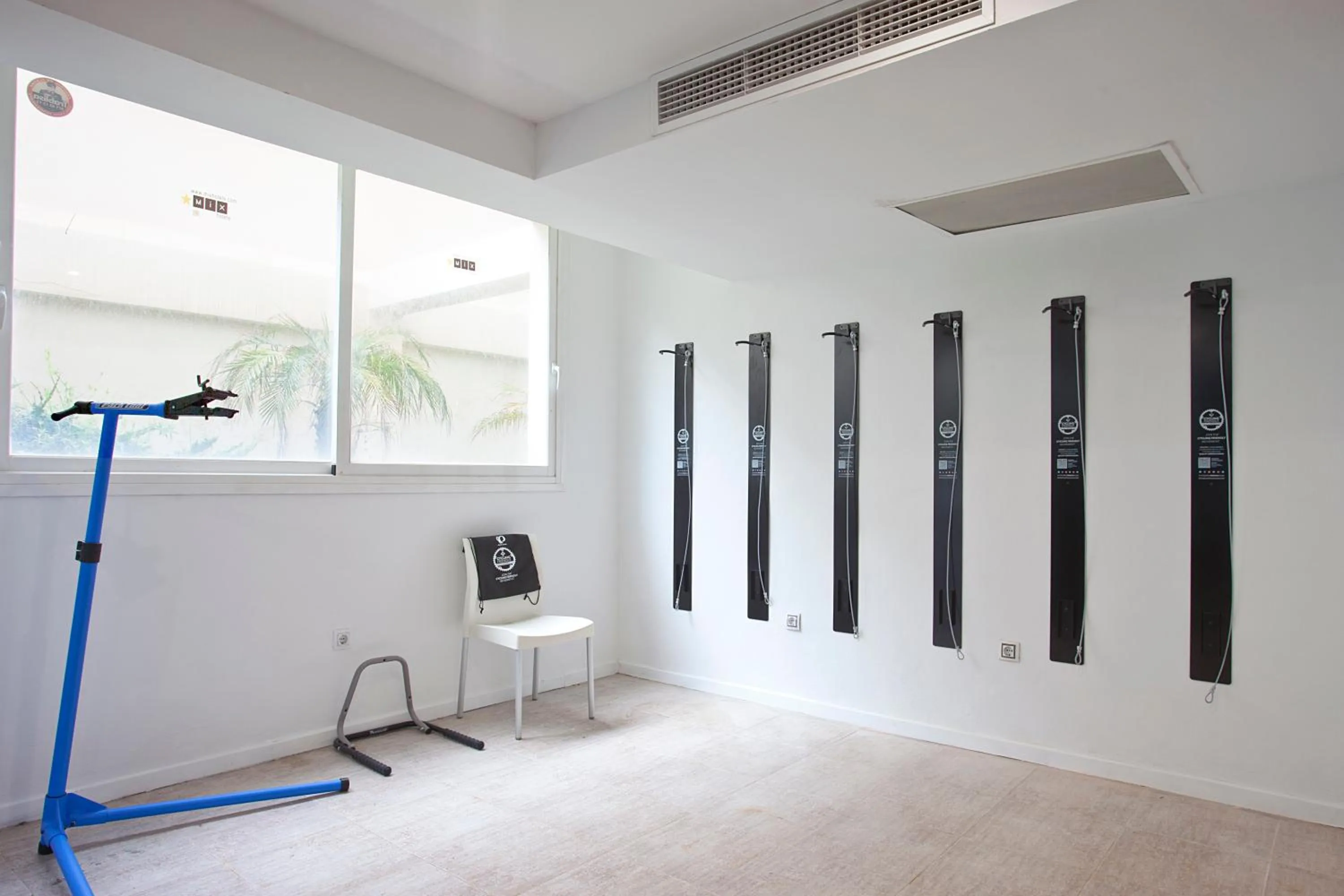 Cycling in Apartamentos Turísticos Mix BR AT2179