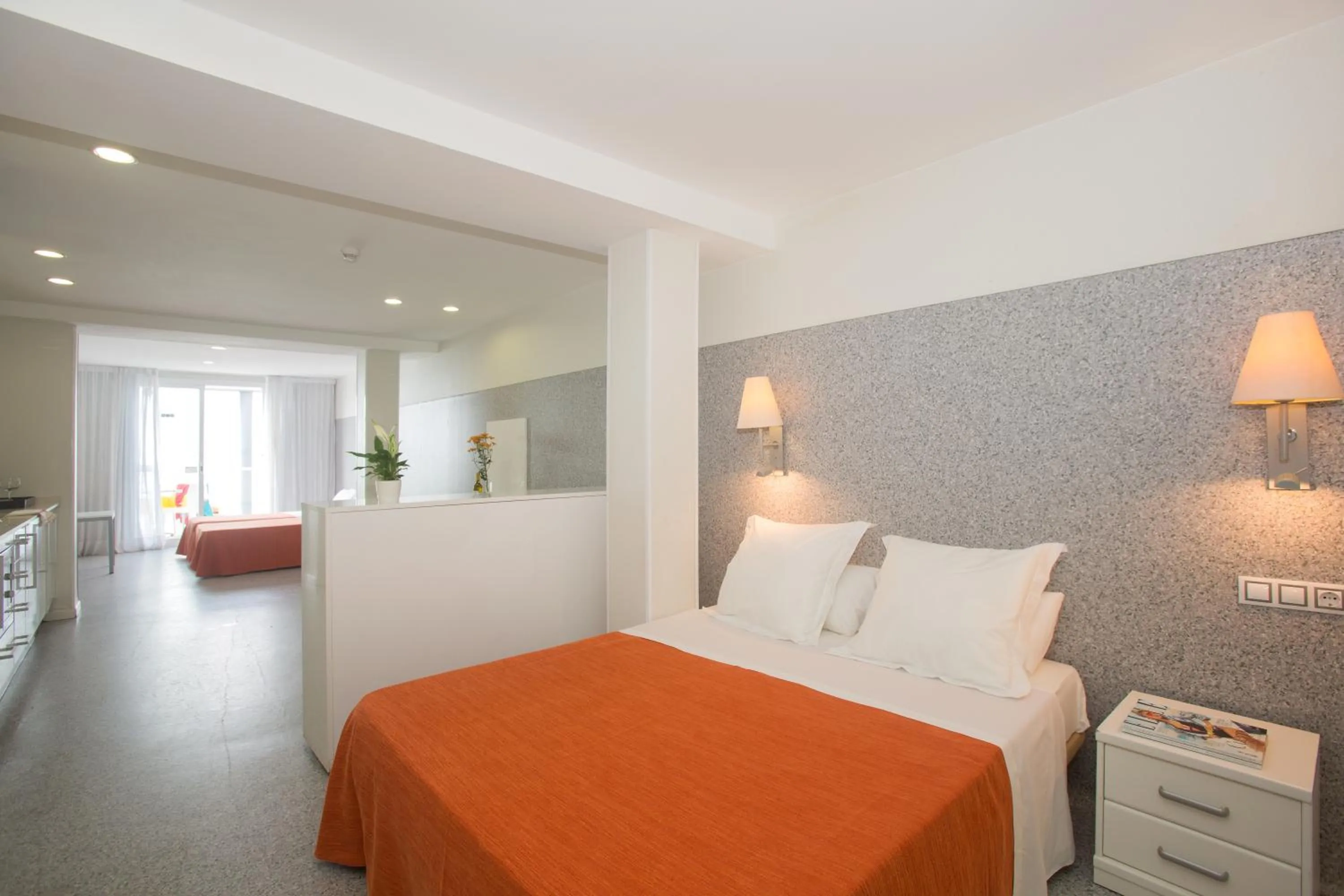 Bedroom, Bed in Apartamentos Turísticos Mix BR AT2179