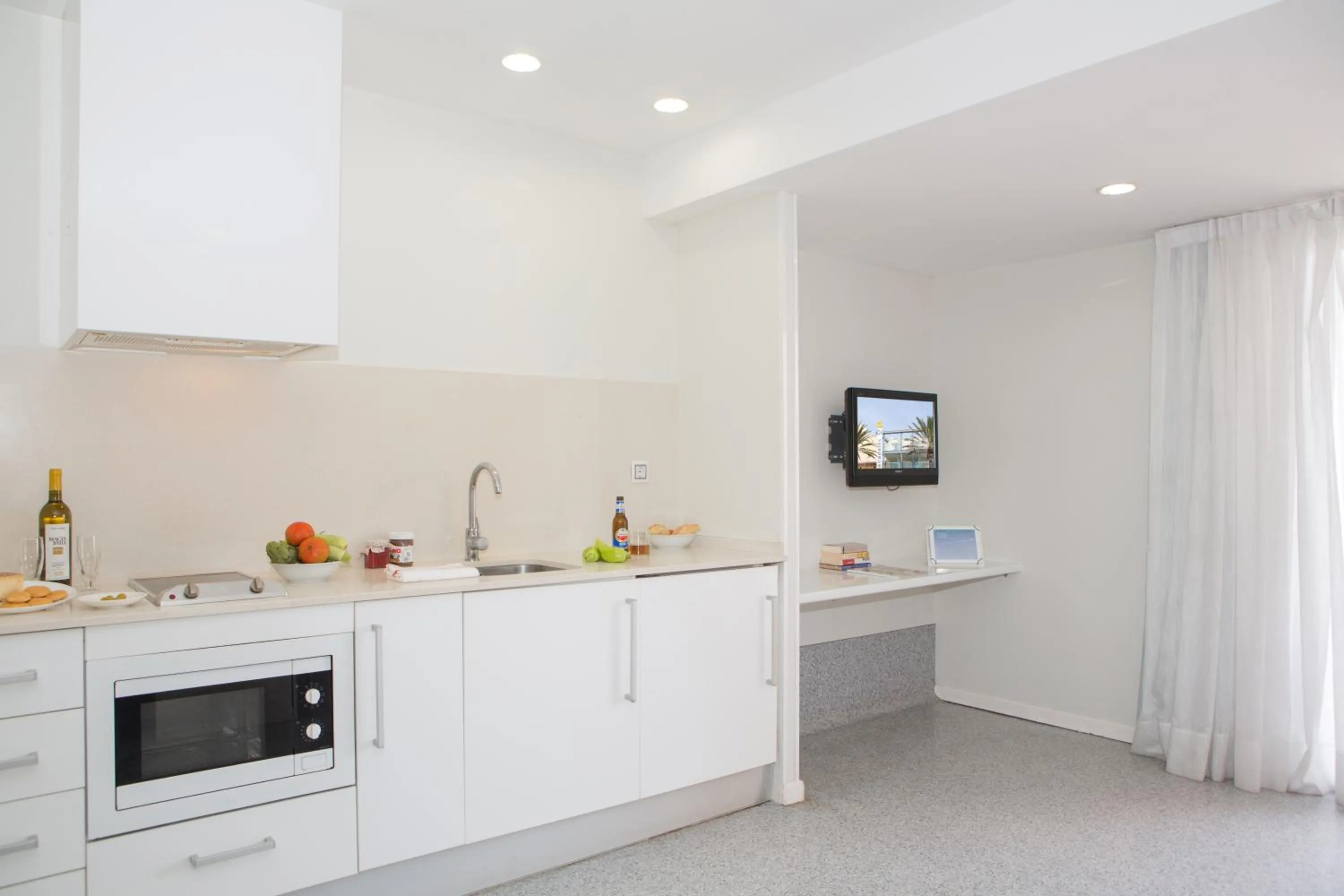 TV and multimedia in Apartamentos Turísticos Mix BR AT2179