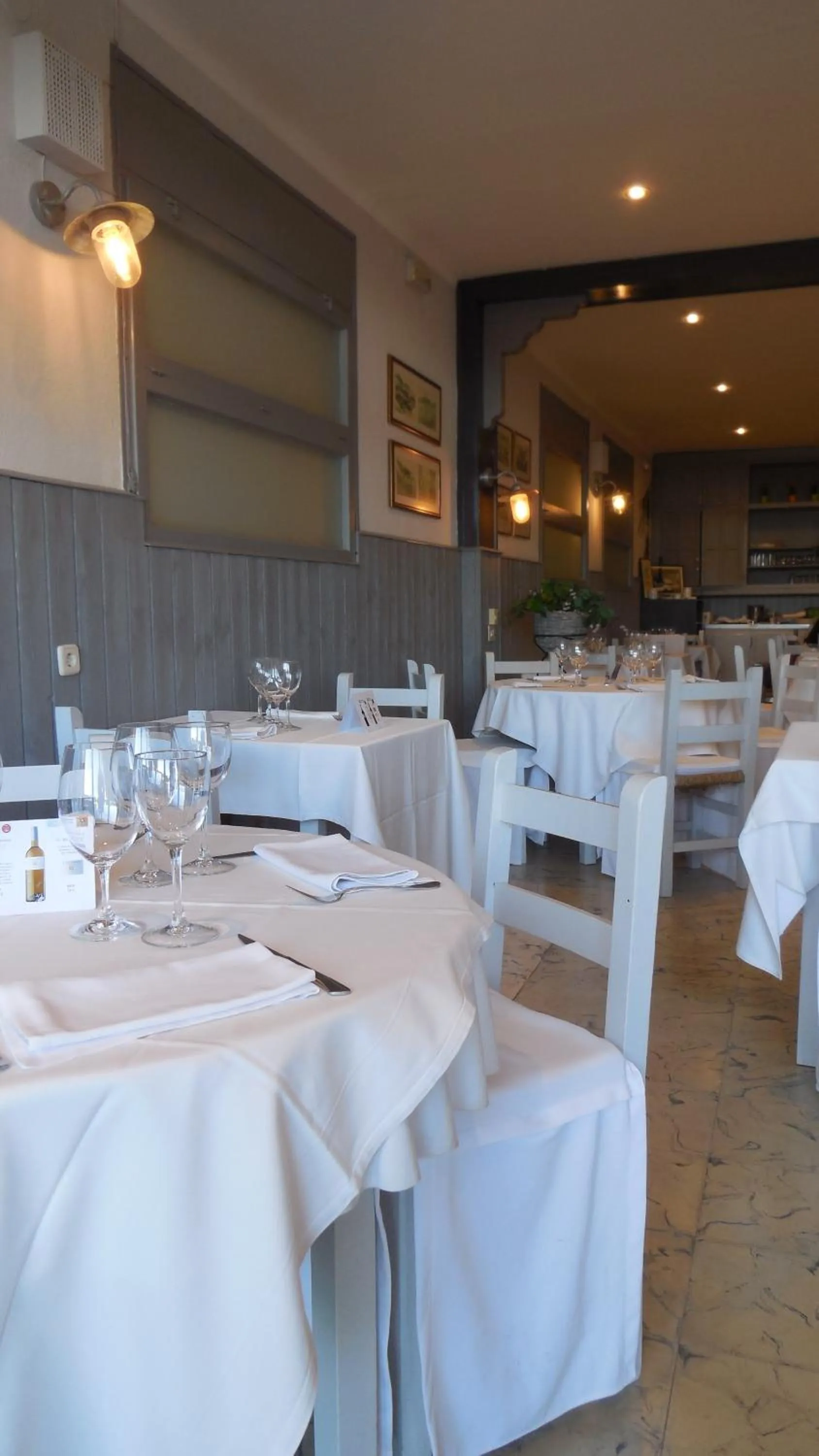 Restaurant/places to eat in Fonda Can Dalfo