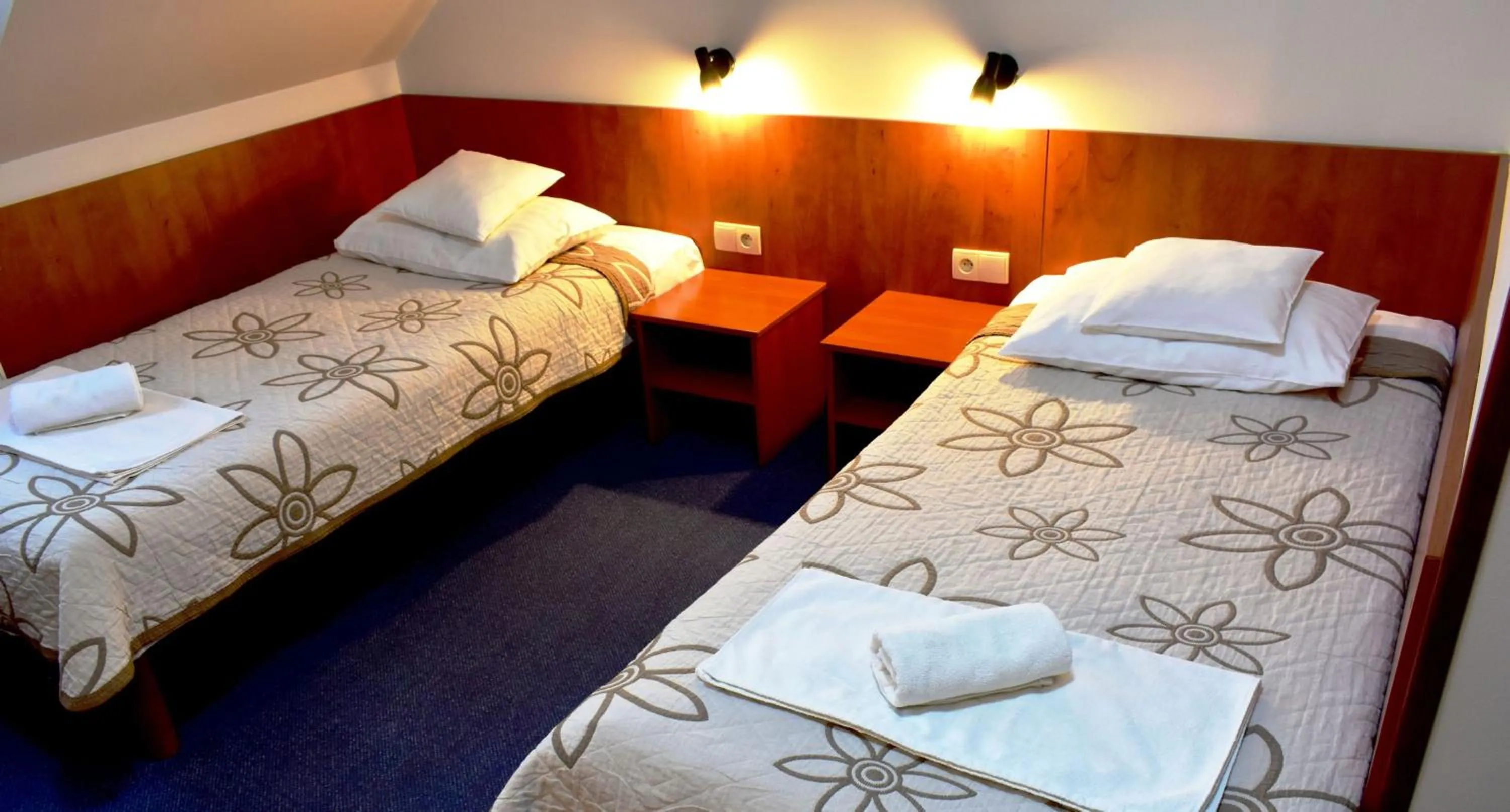 Bed in Hotel Złote Dęby