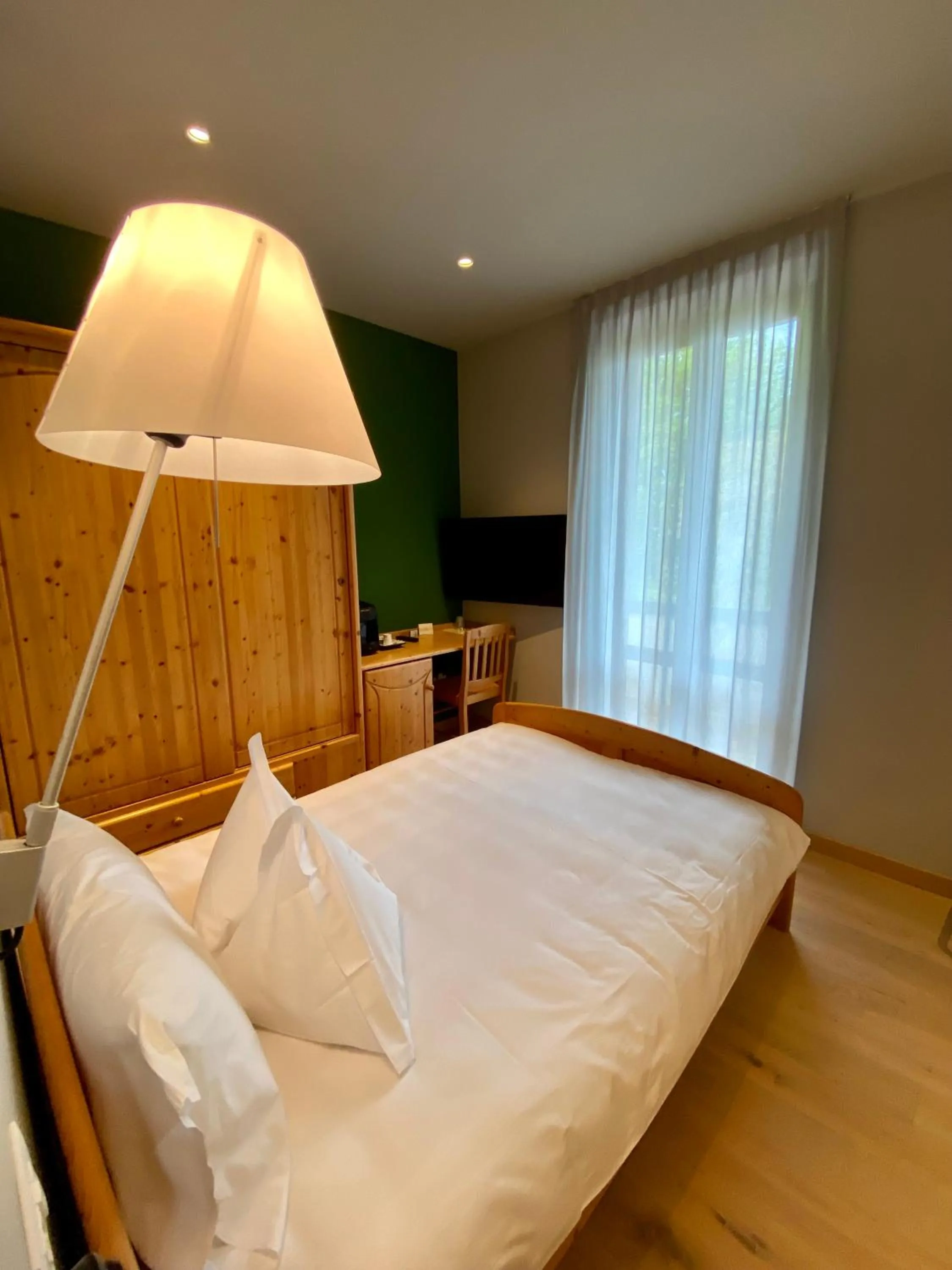 Bedroom, Bed in Albergo Rutzer