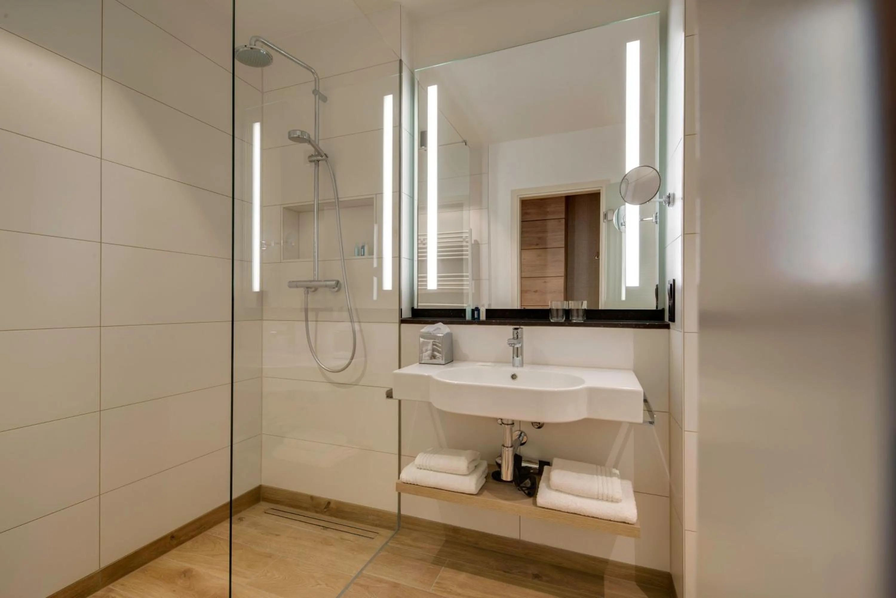 Bathroom in Hotel Restaurant Burg-Klause