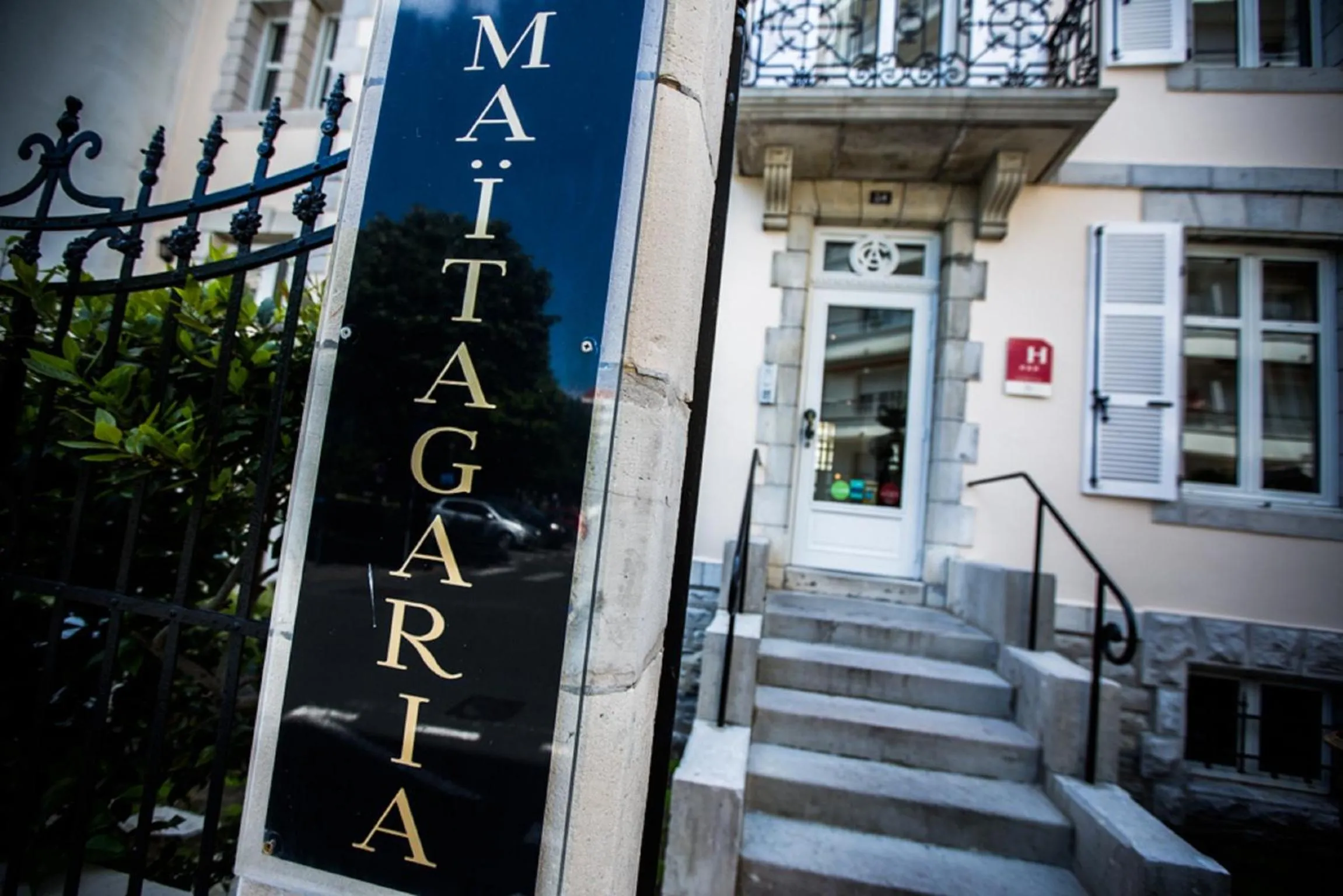 Facade/entrance in Hôtel Maïtagaria