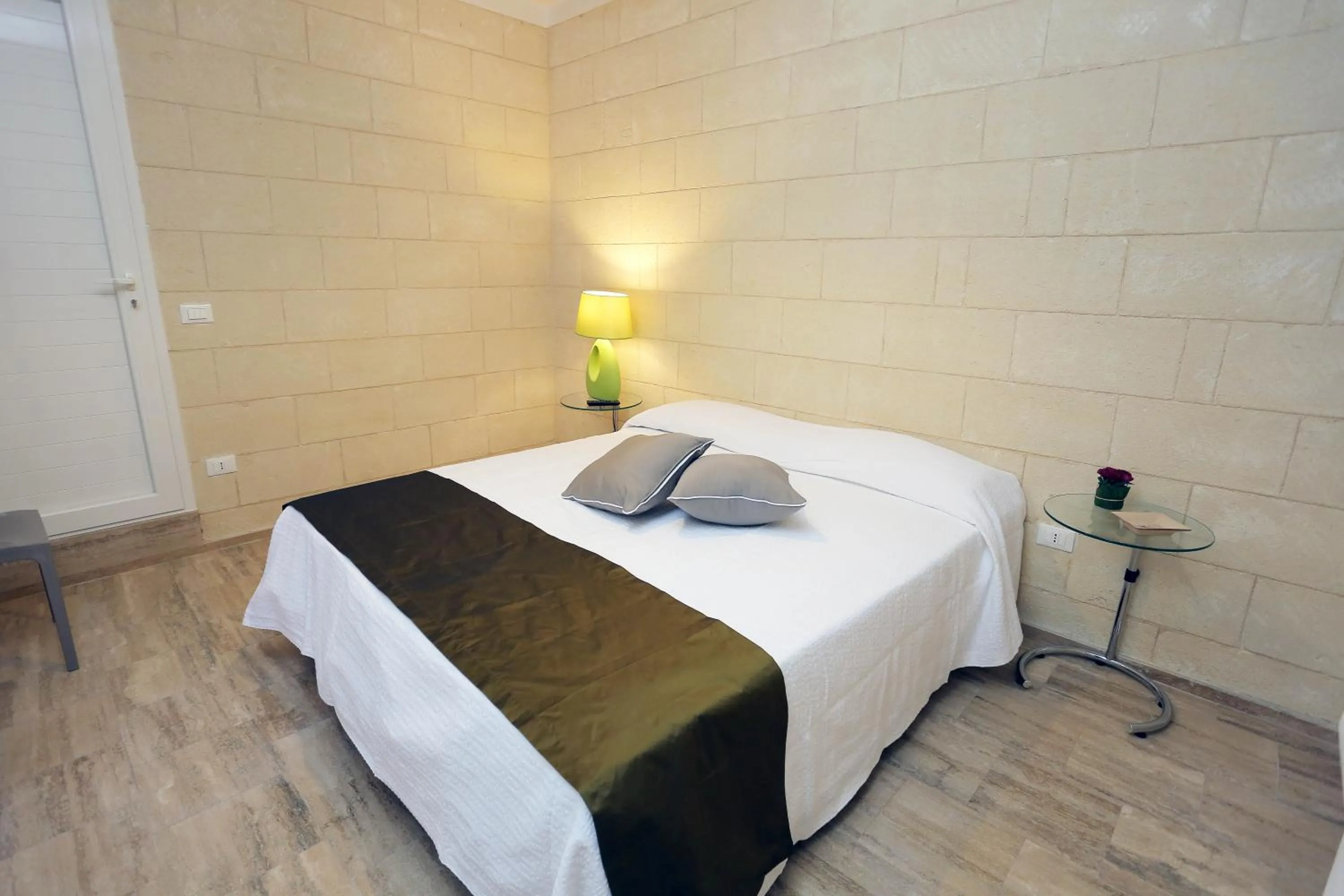 Photo of the whole room, Bed in Eco Green La Vigna
