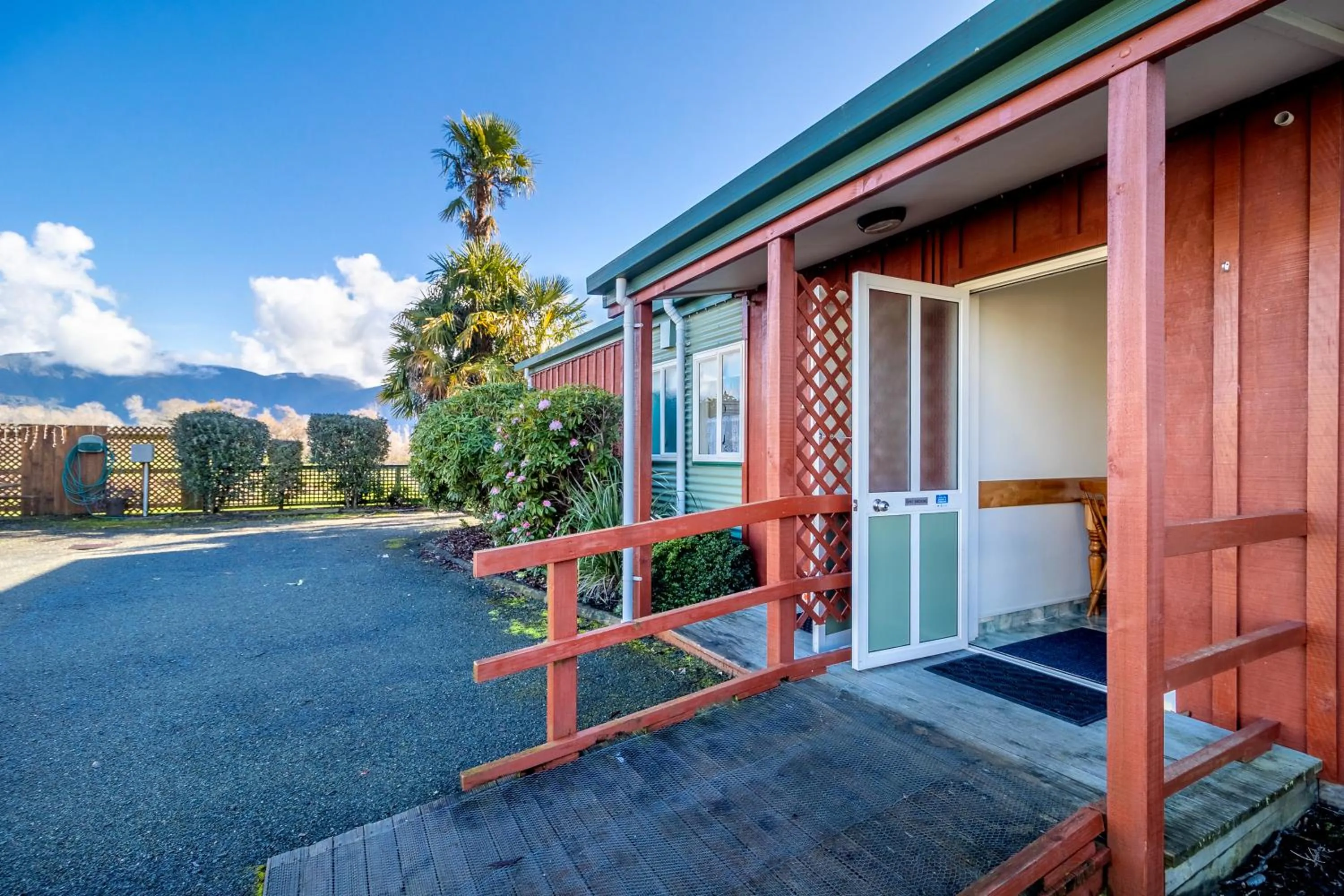 Property building in Anatoki Lodge Motel