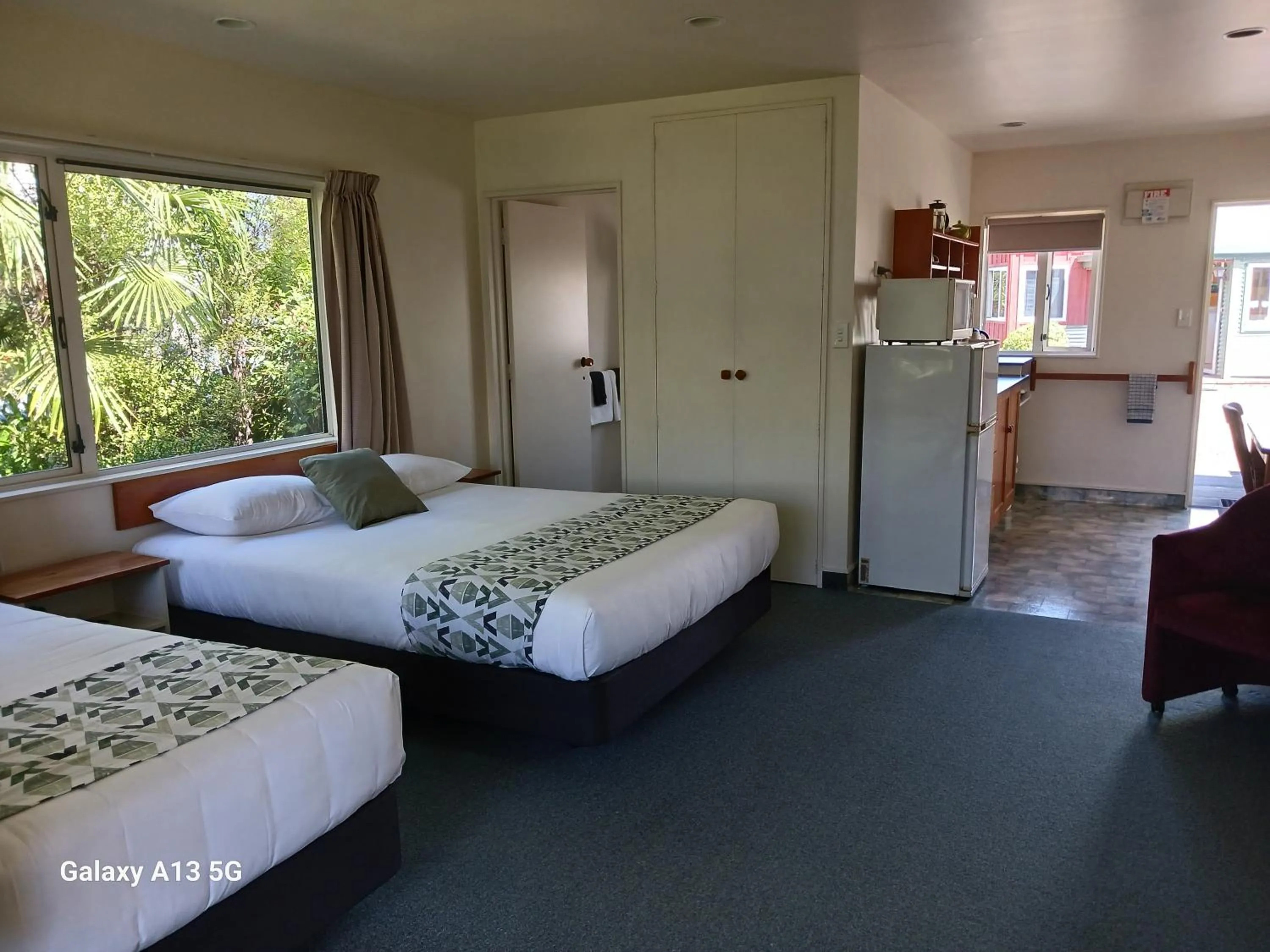 Bed in Anatoki Lodge Motel