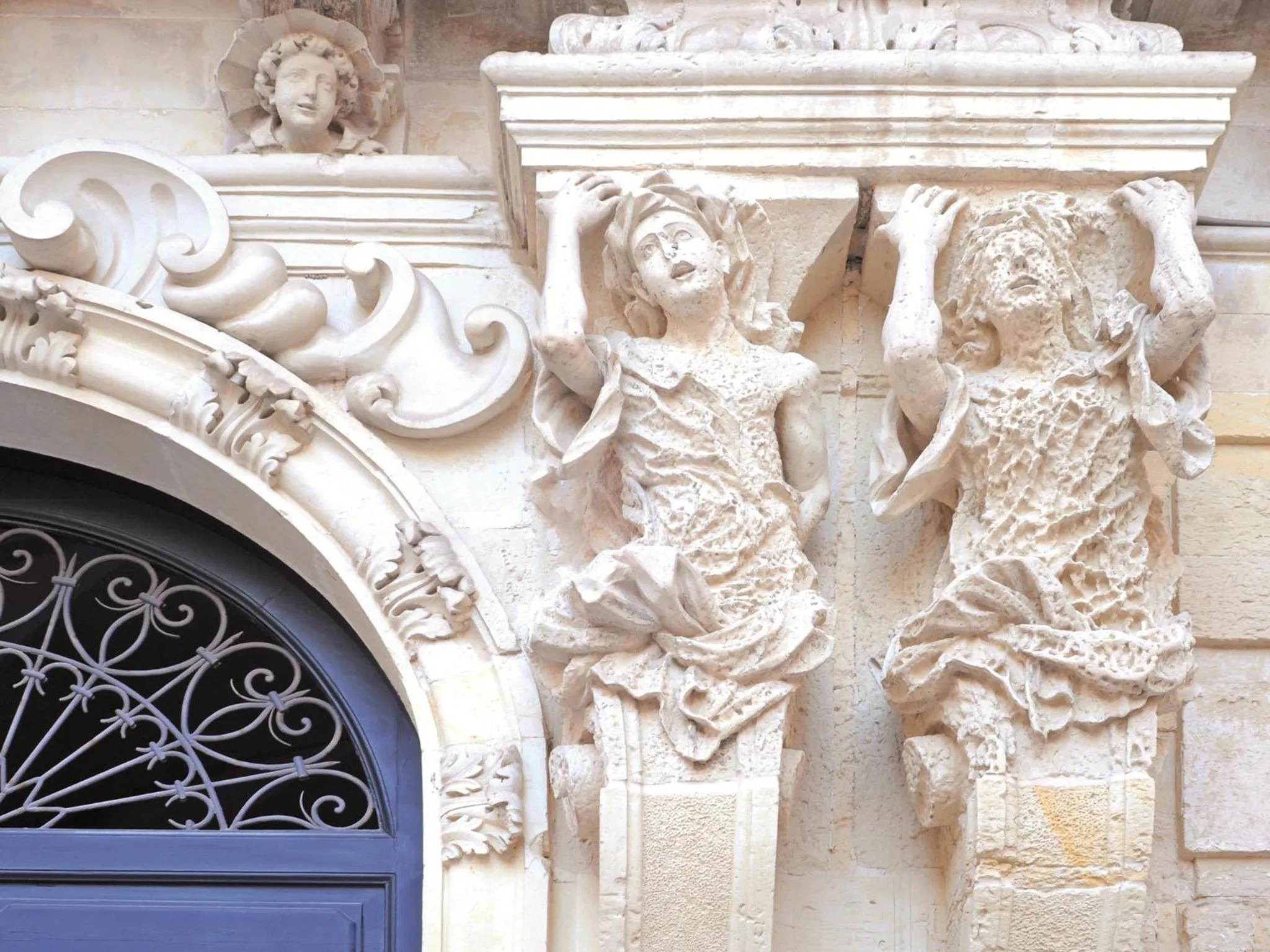 Area and facilities in Canne Bianche Lifestyle Hotel