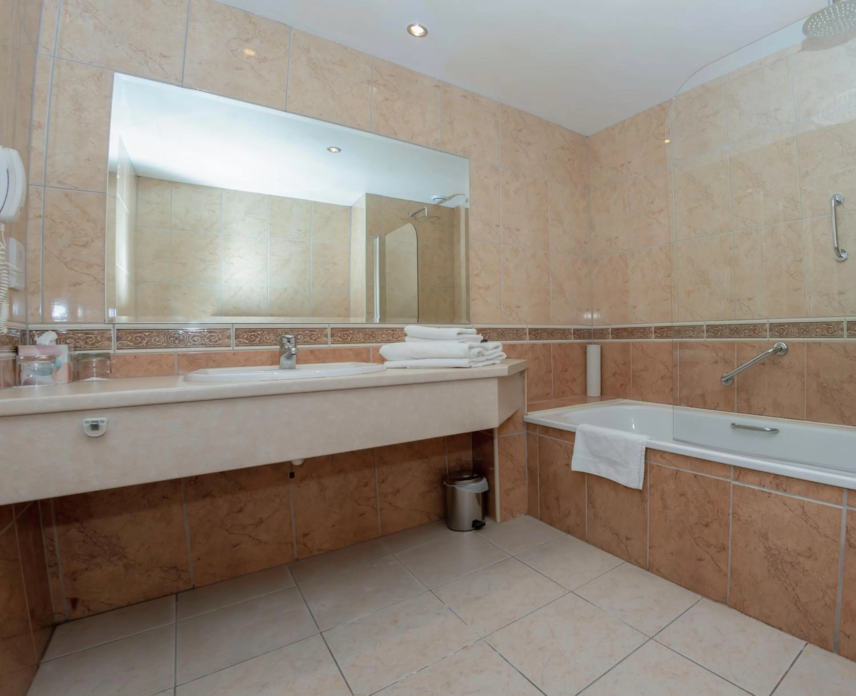 Bathroom in Brook Lodge Boutique Hotel