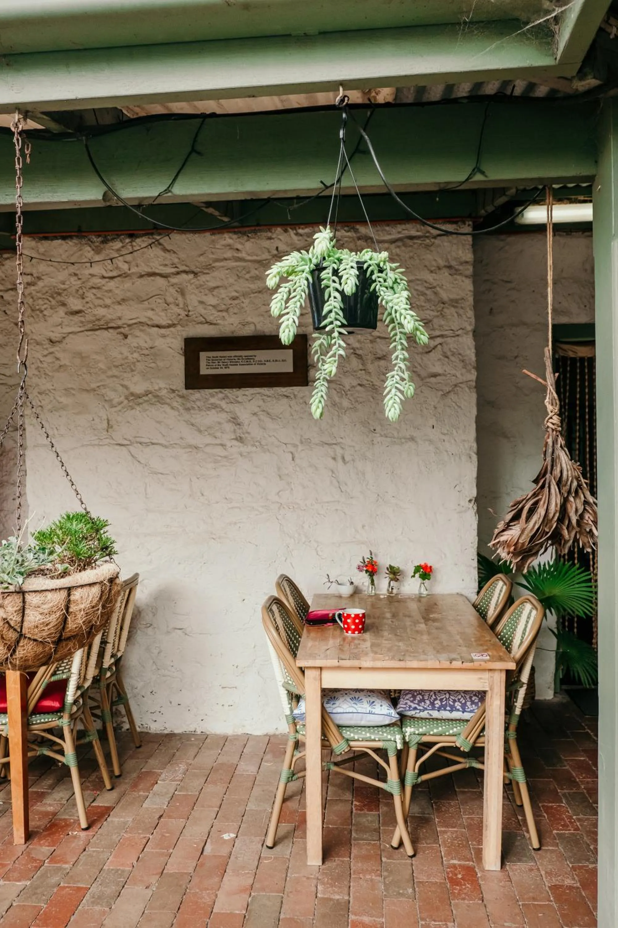 Patio in The Wandering Whale Port Fairy