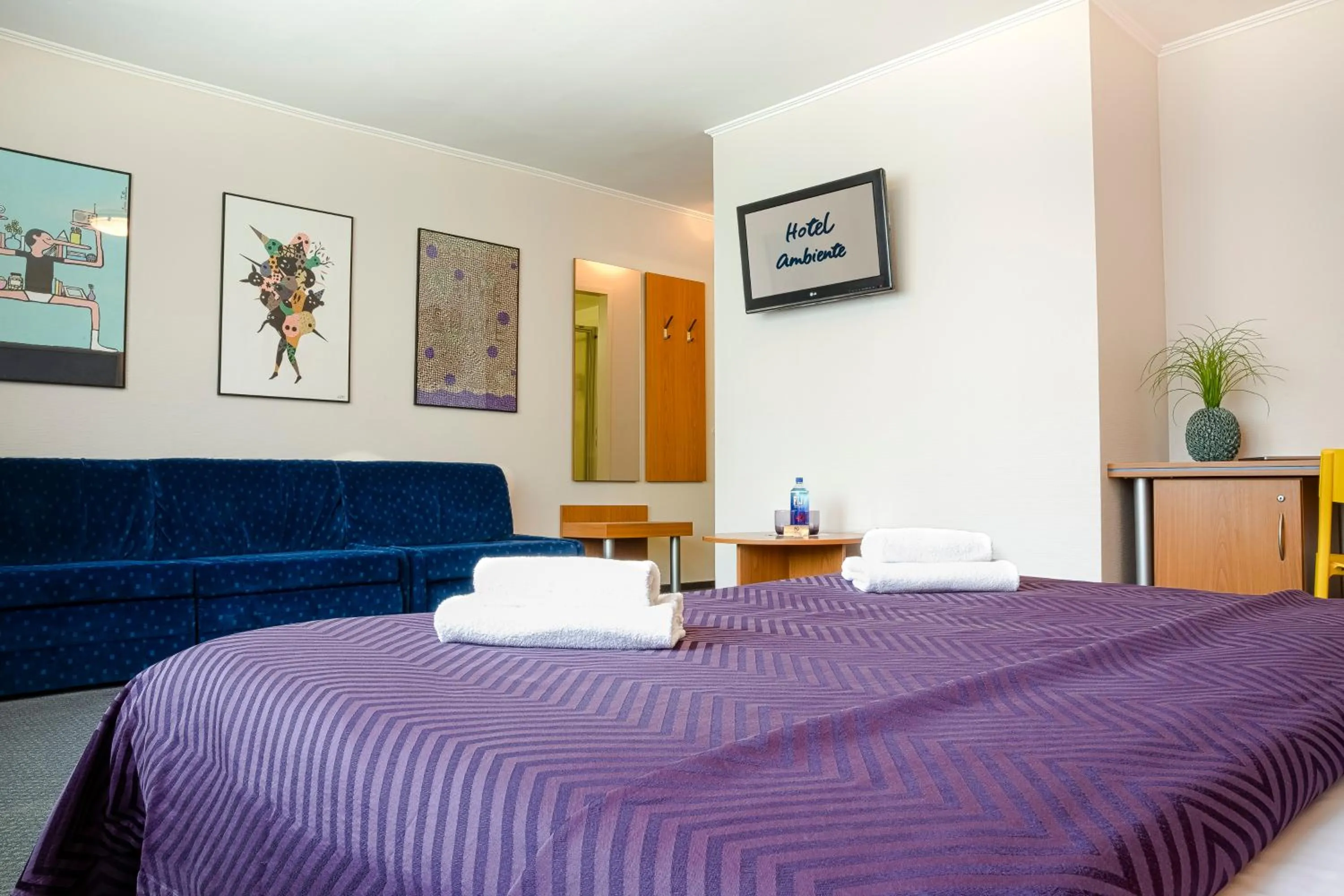 Photo of the whole room, Bed in Hotel Ambiente Berlin City