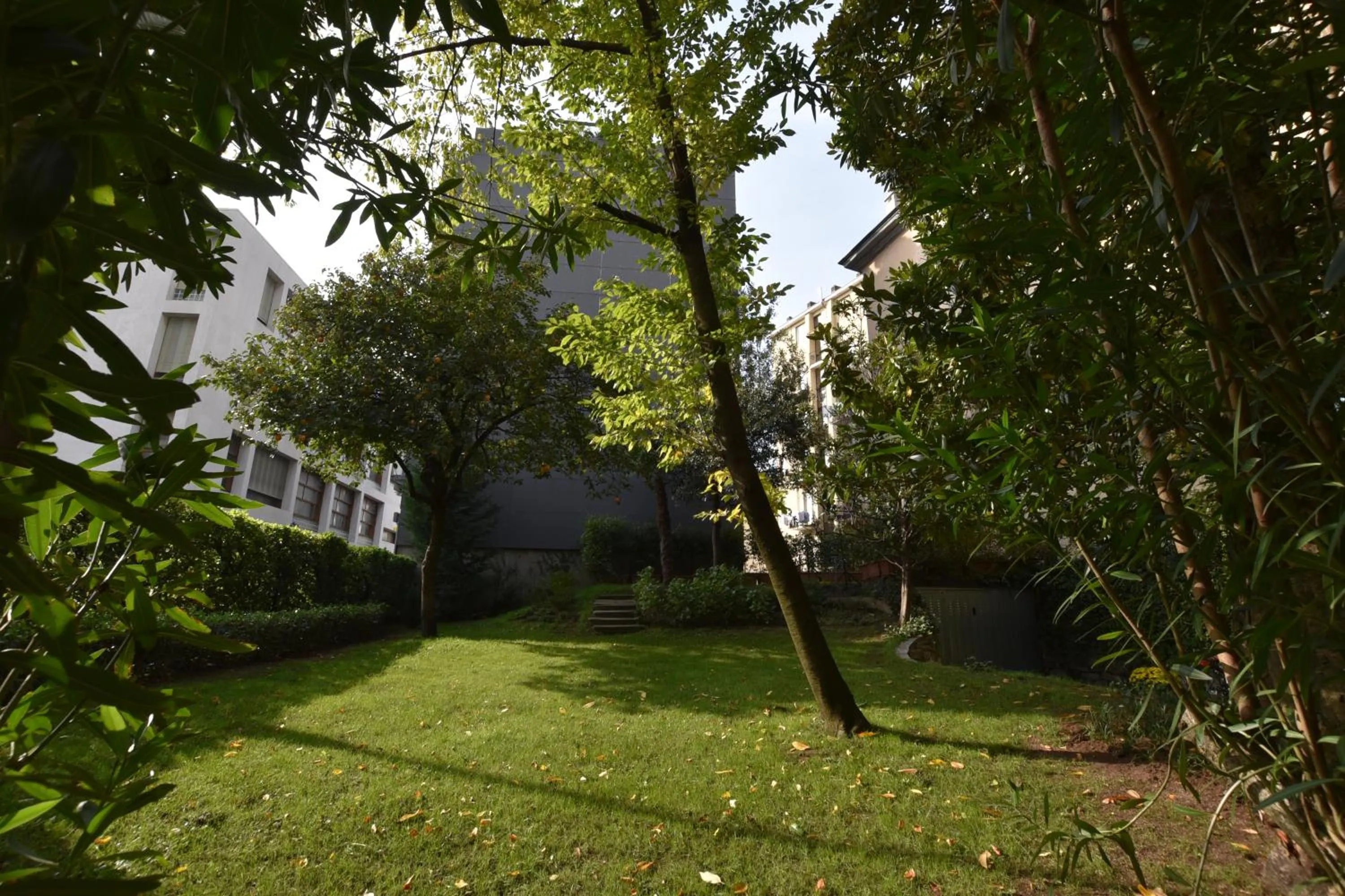 Property building in Le Rondinelle