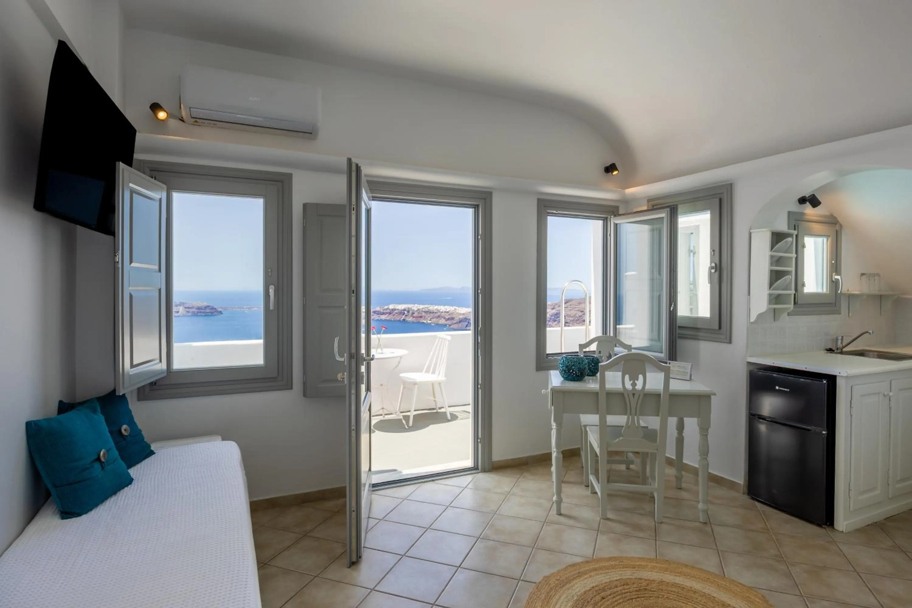 Natural landscape in Ilioperato Hotel