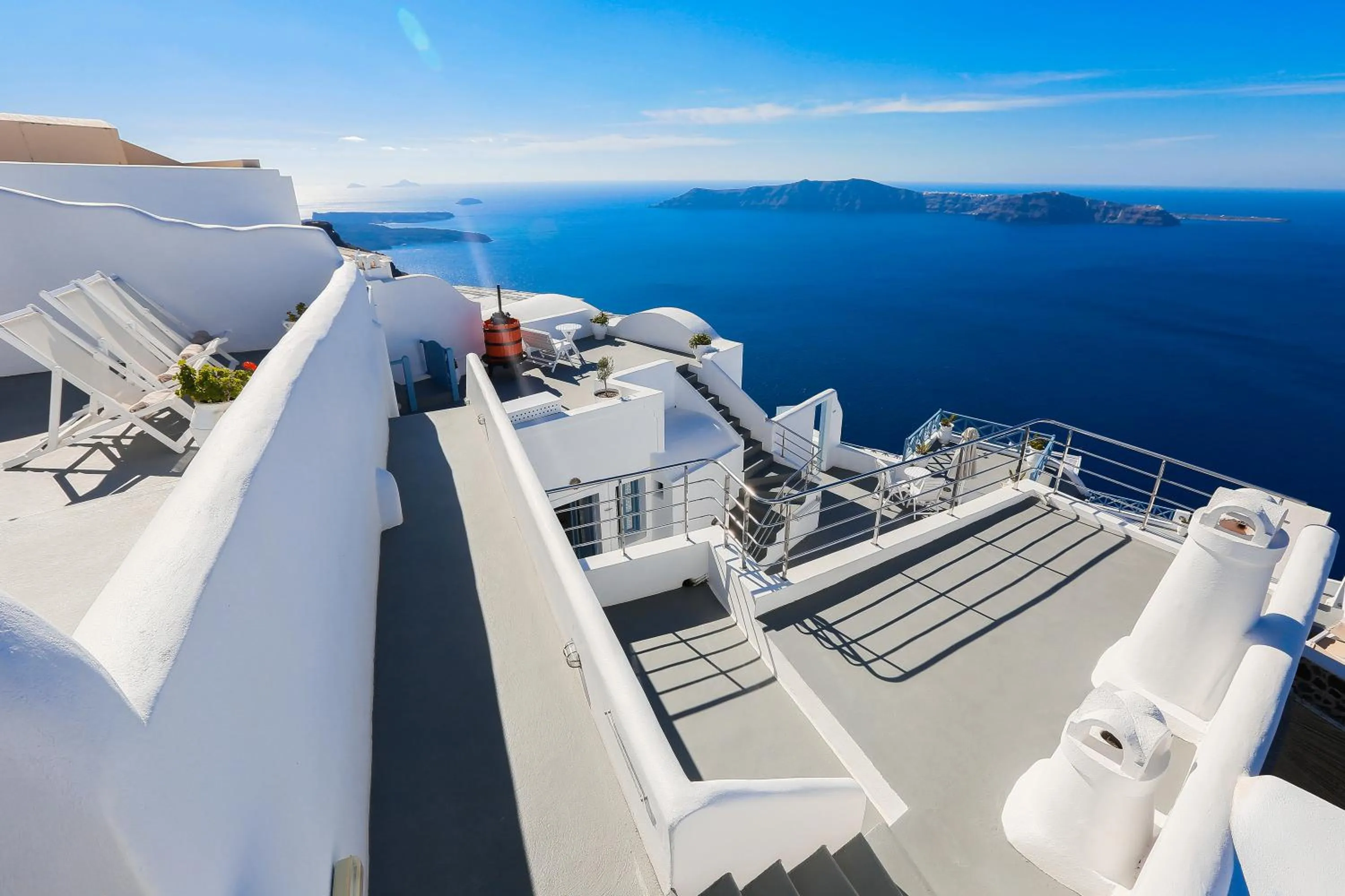 Property building in Ilioperato Hotel