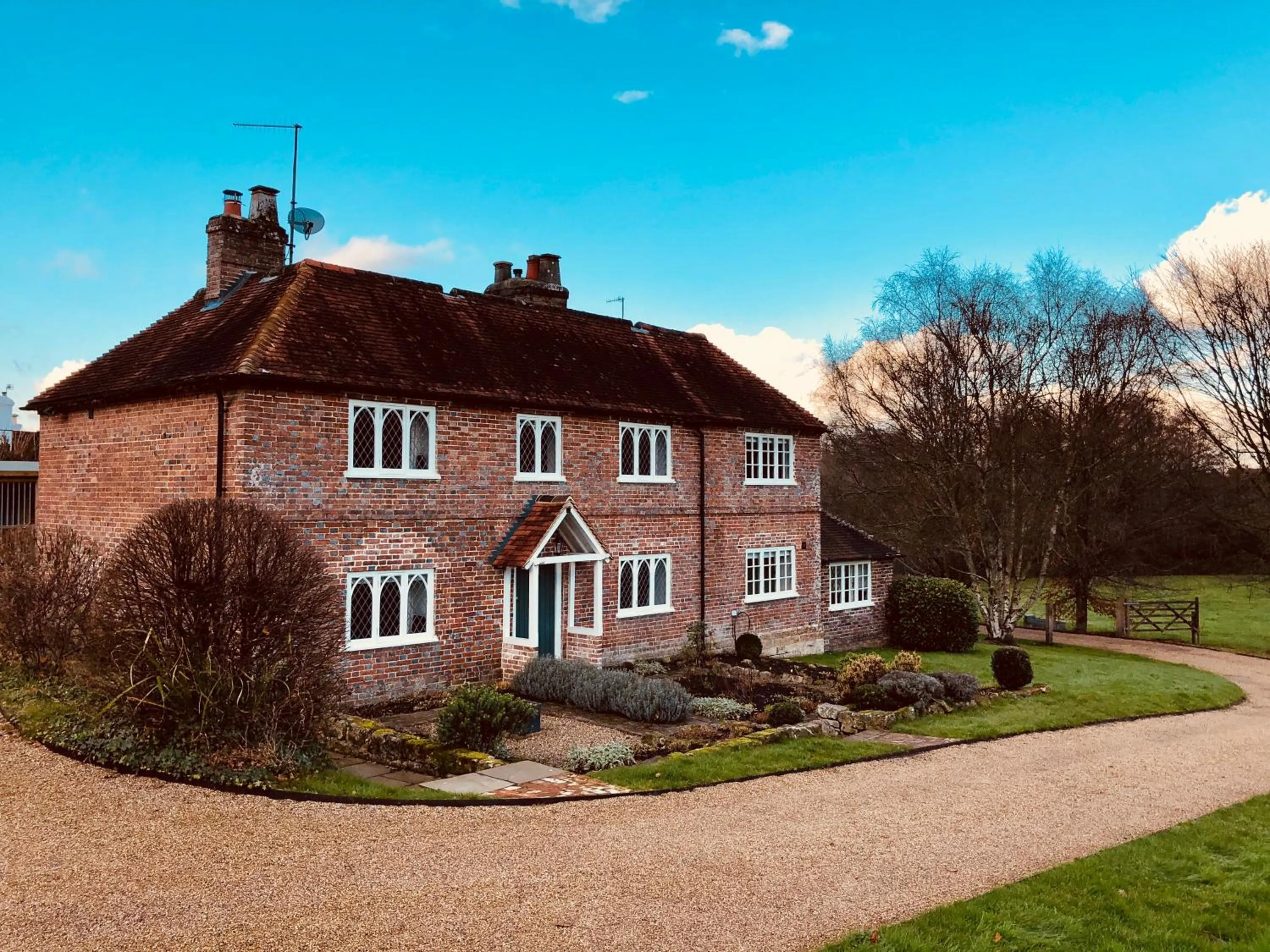 Property building in The Dorset Arms Pub & Cottage Rooms