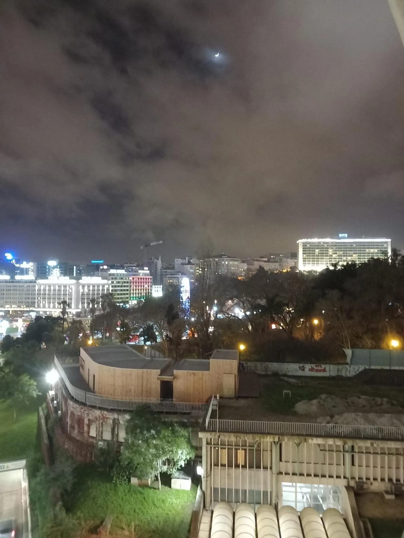 City view in A Ponte Marques de Pombal