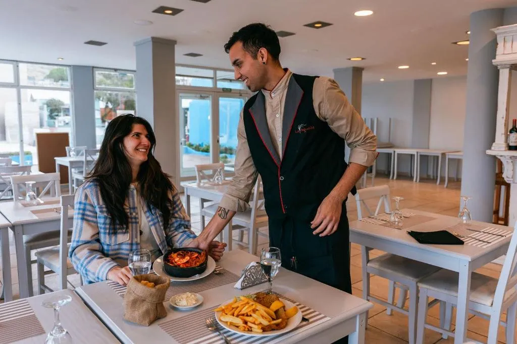 Restaurant/places to eat in Rayentray Las Restingas Hotel De Mar