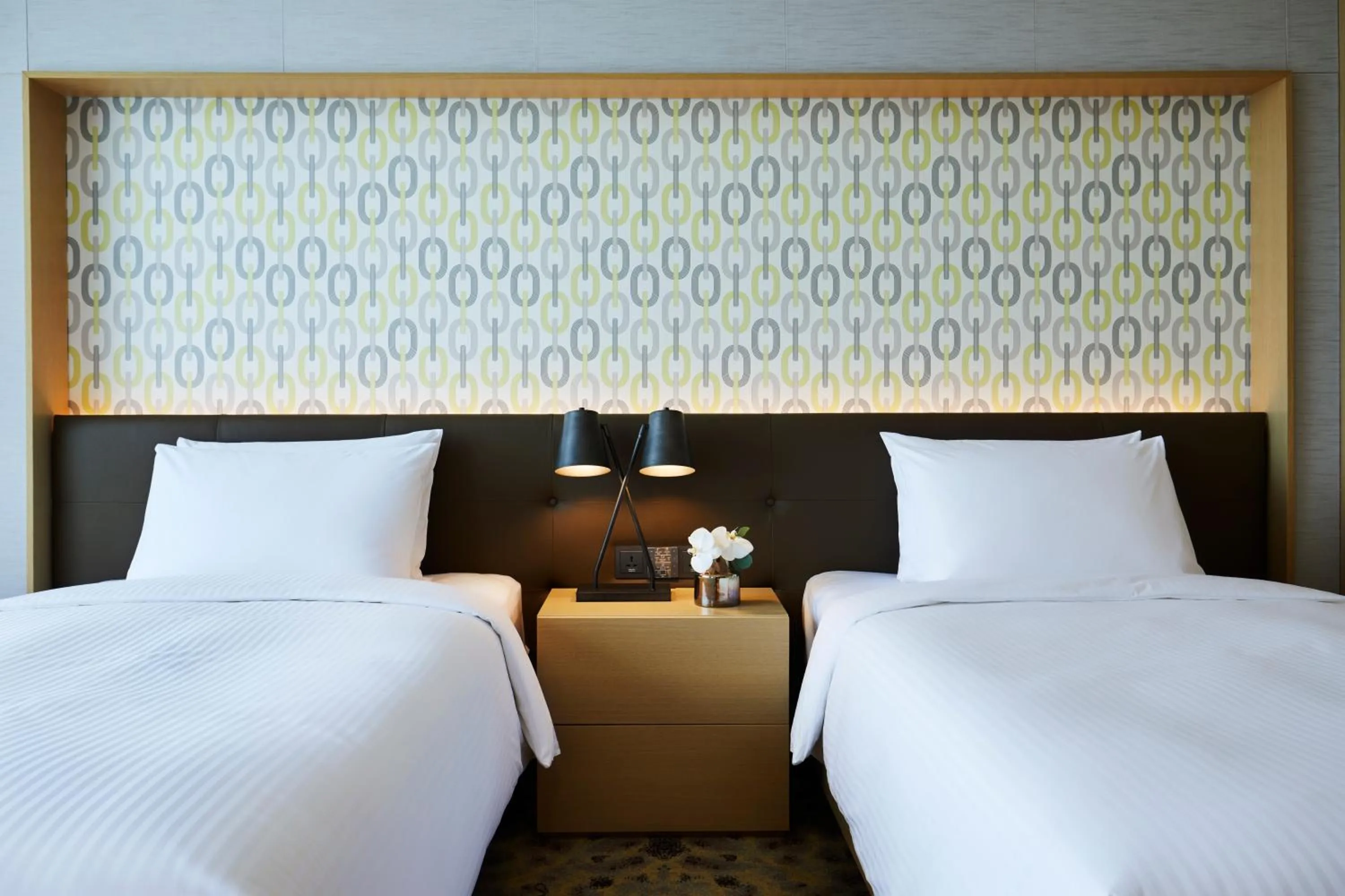 Bedroom, Bed in Marriott Jeju Shinhwa World Hotel