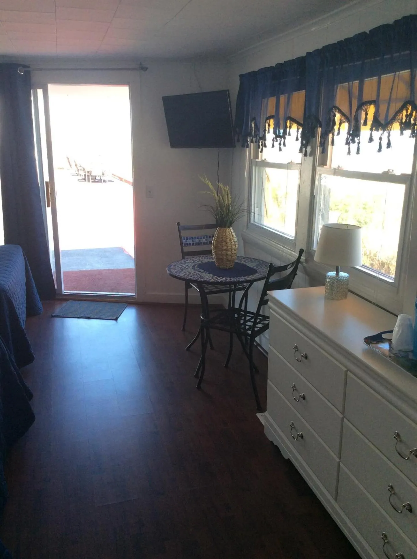 Deluxe Double Room with Sea View in Atlantis Motel