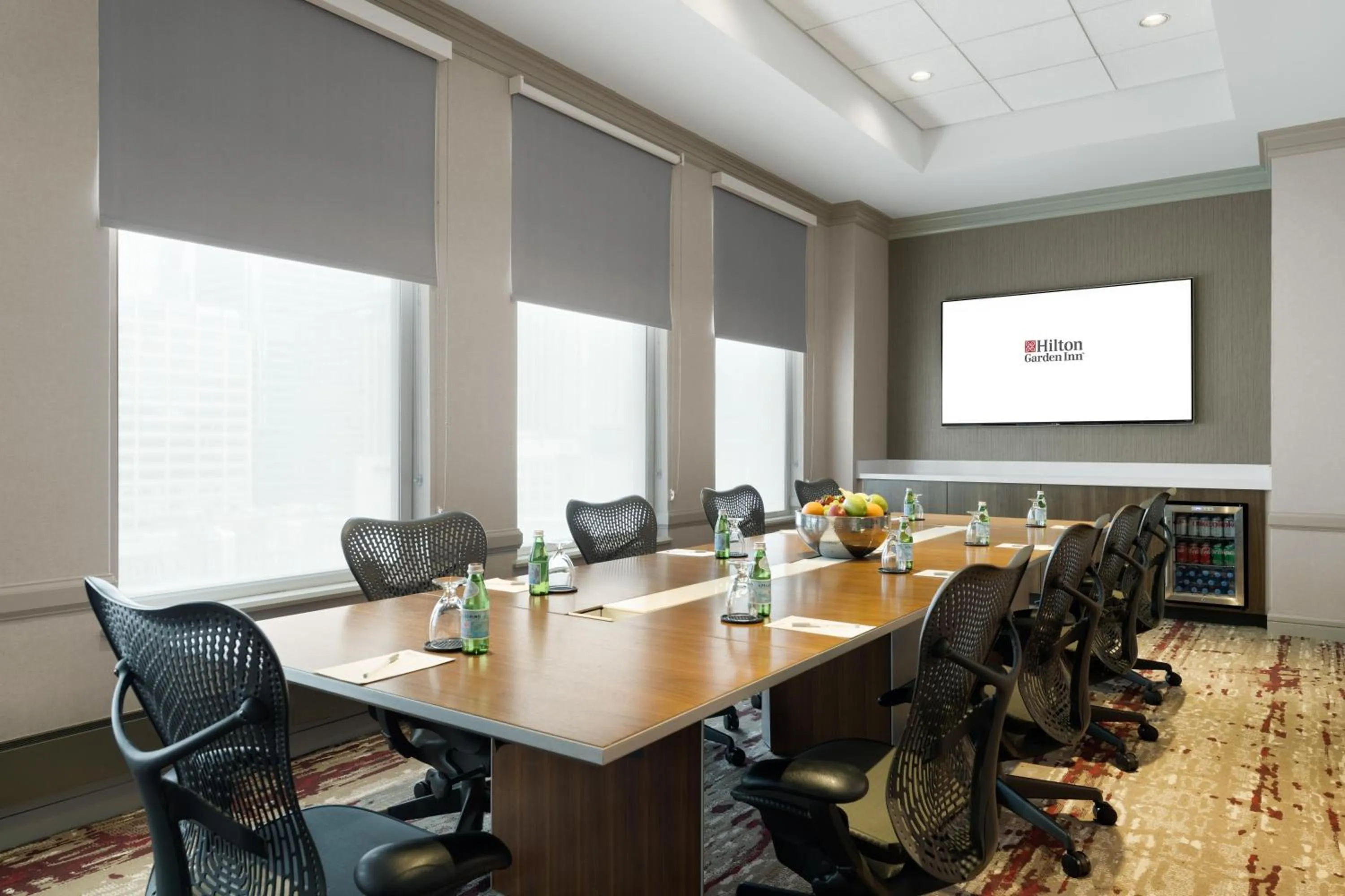 Meeting/conference room in Hilton Garden Inn Chicago Downtown/Magnificent Mile